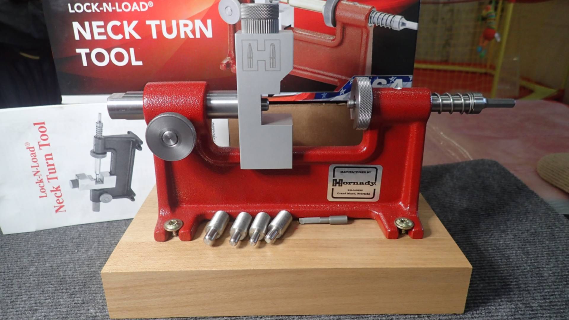 Turn tool. Триммер Hornady. Hornady cam Lock Trimmer. Триммер для проточки дульца гильз 21 век. Триммер для обточки дульца гильзы.