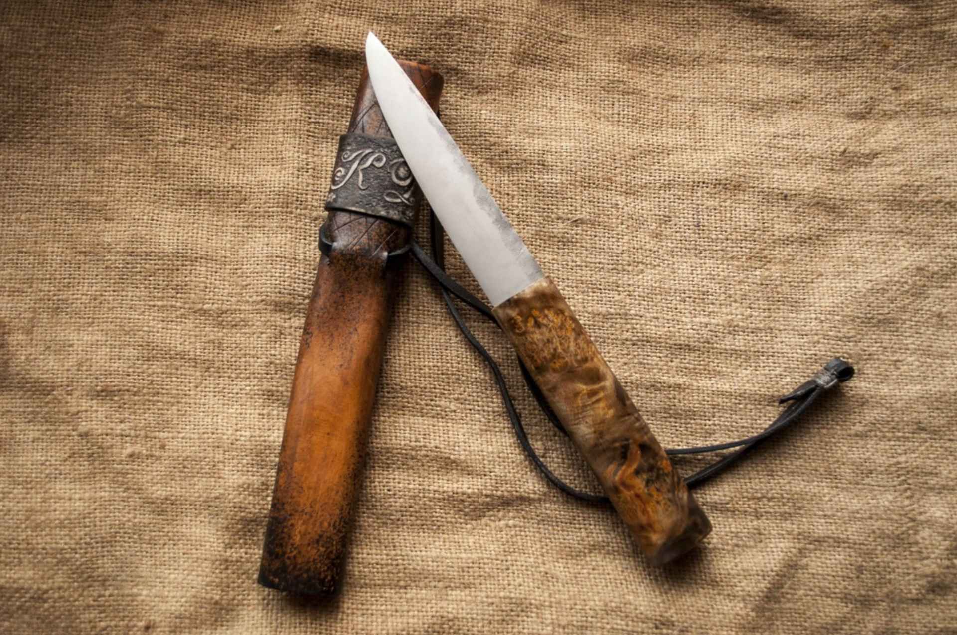 Якутский нож фото со всех сторон