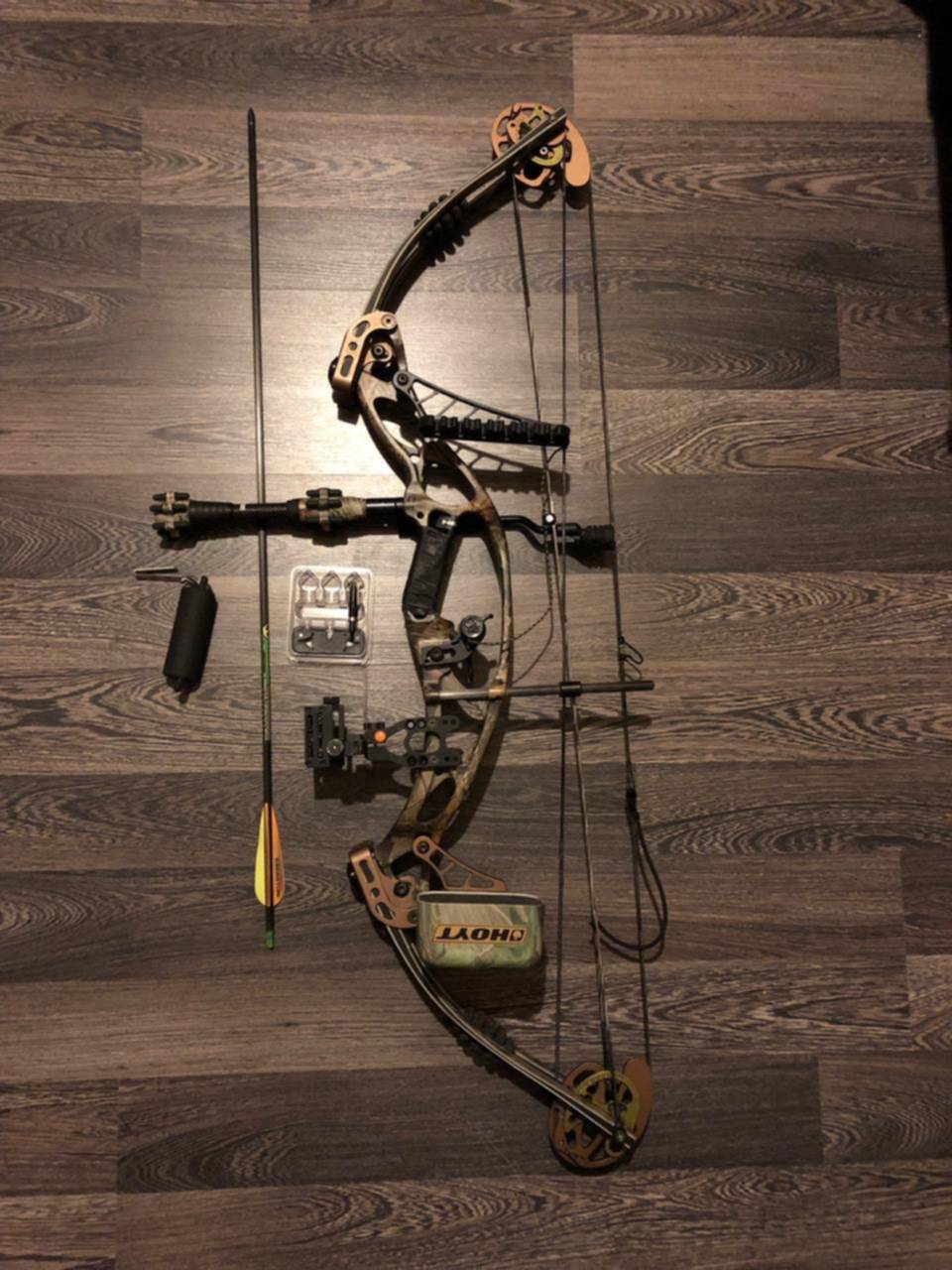 Hoyt Charger ZRX 28