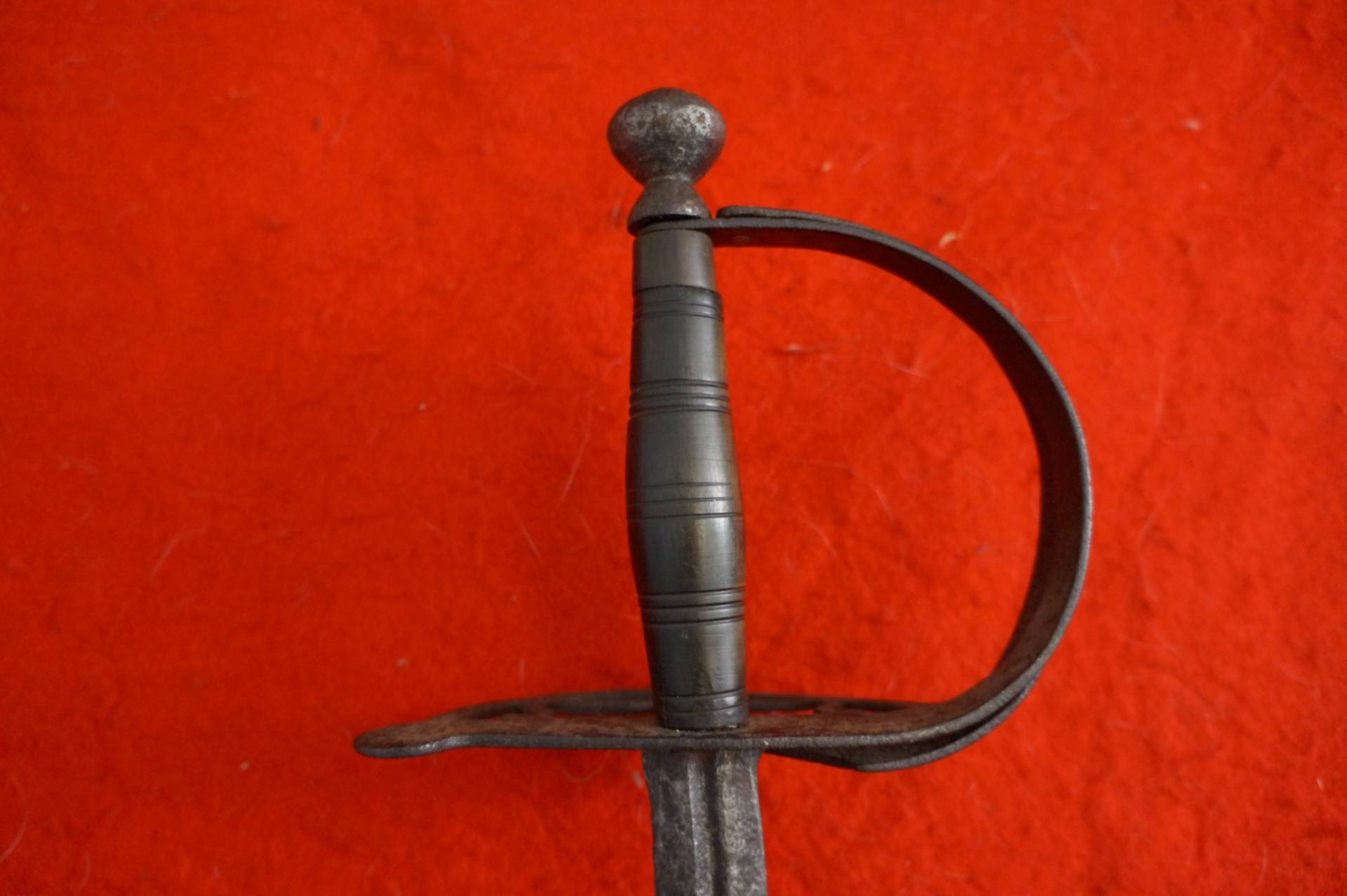 Рукоять рапиры. Рукоятка шпаги сканворд. Палаш морской. Рукоятка шпаги сканворд. Бронзовая рукоятка сабли.