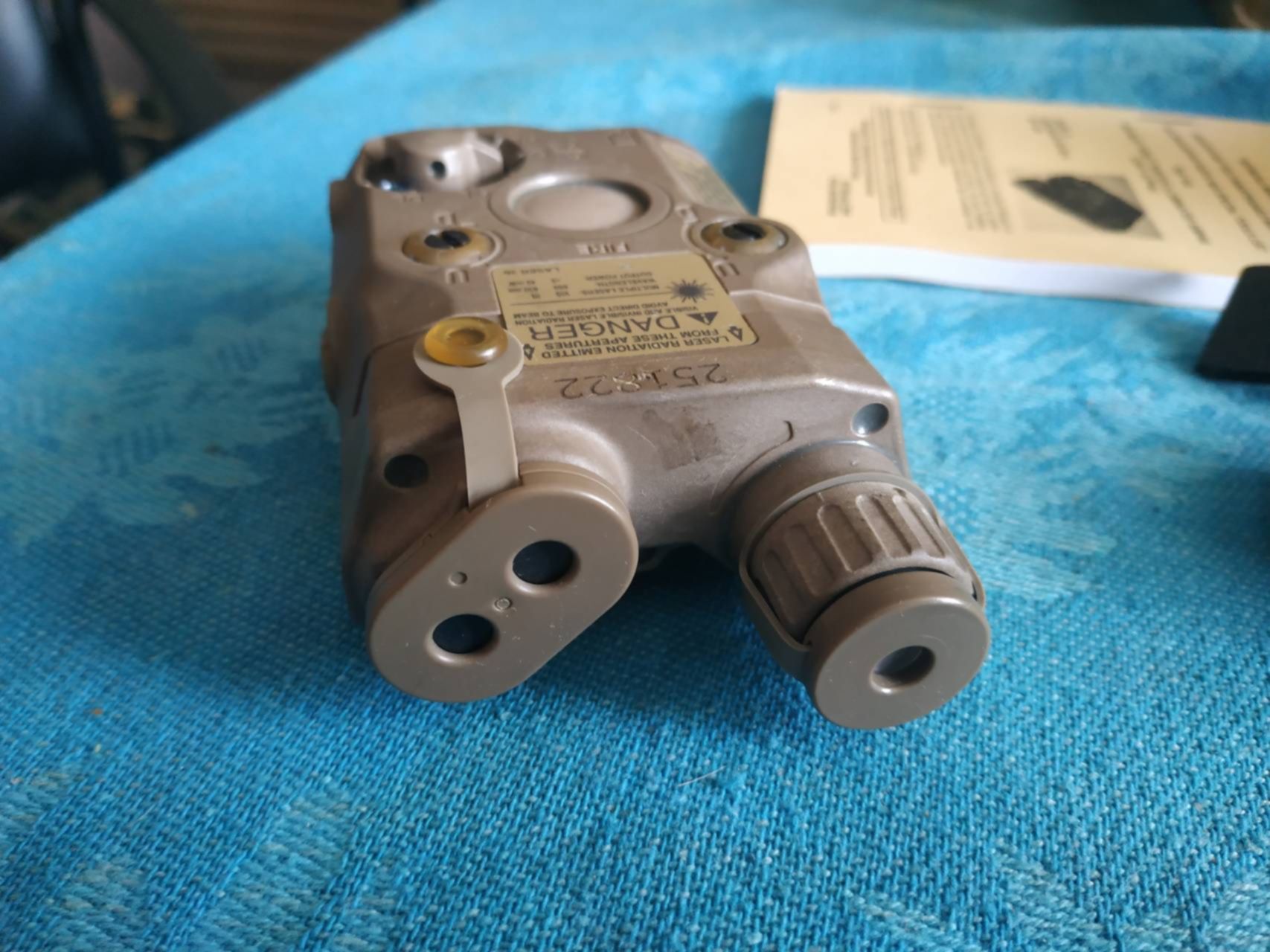 AN/PEQ-15 цена - 75 000 руб., б/у в хорошем состоянии, работает четко, проб...