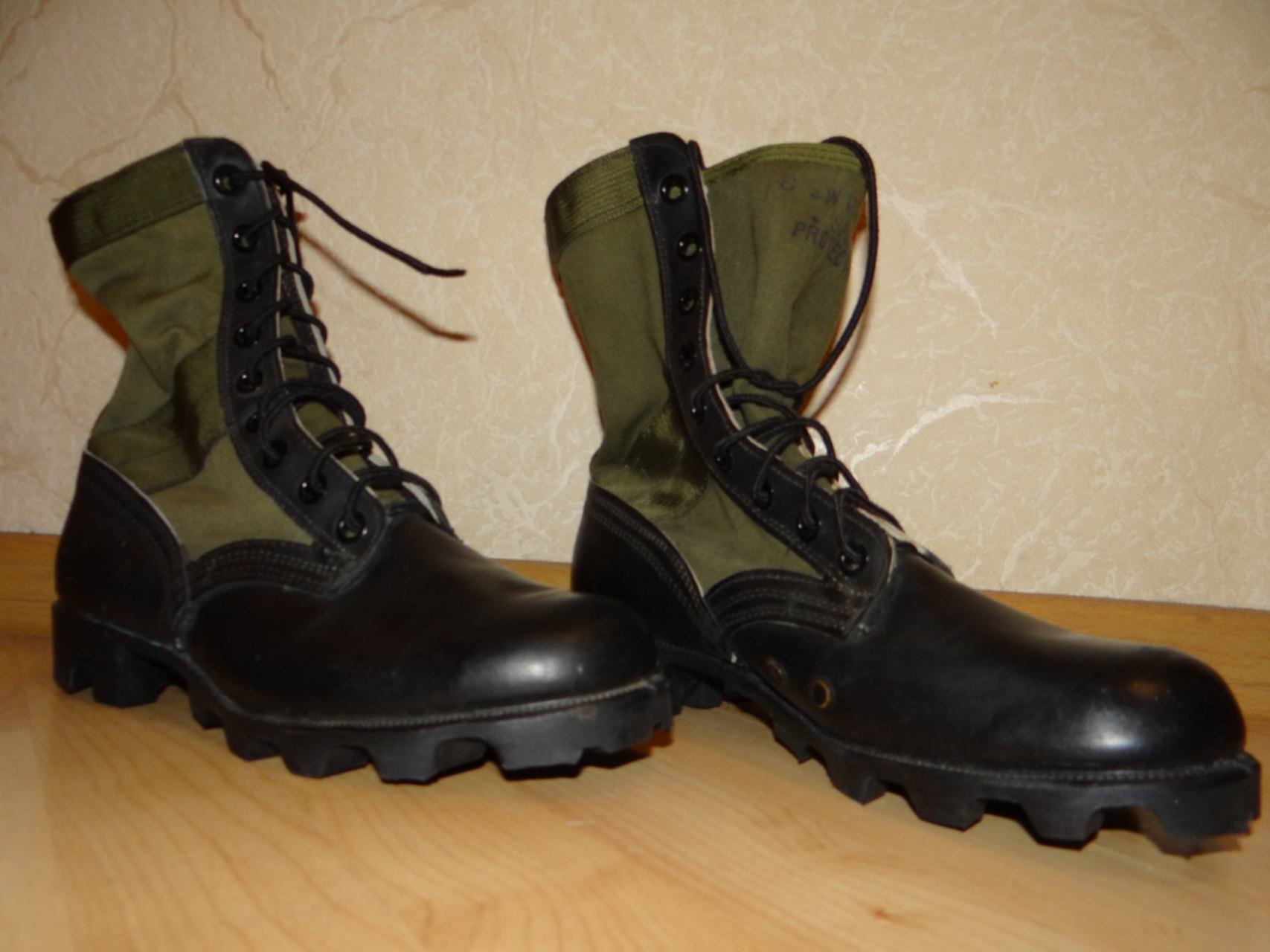 Вьетнамские продам. Берцы Джангл Вьетнам. Американские Jungle Boots. Jungle Boots Vietnam. Pipe brother Jungle Boots.