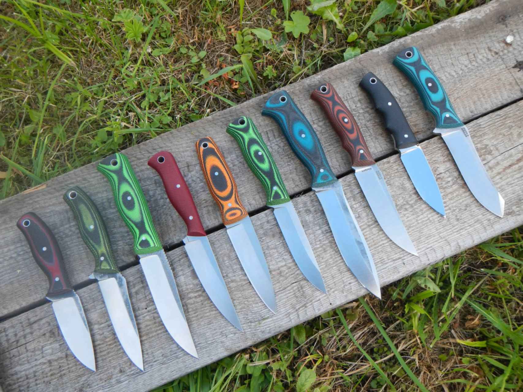 Нож комодо рвс. Нож s90v карбоновый цельнометаллический. Р ножи. Большие ножи. Нож р 70 wolfcut.