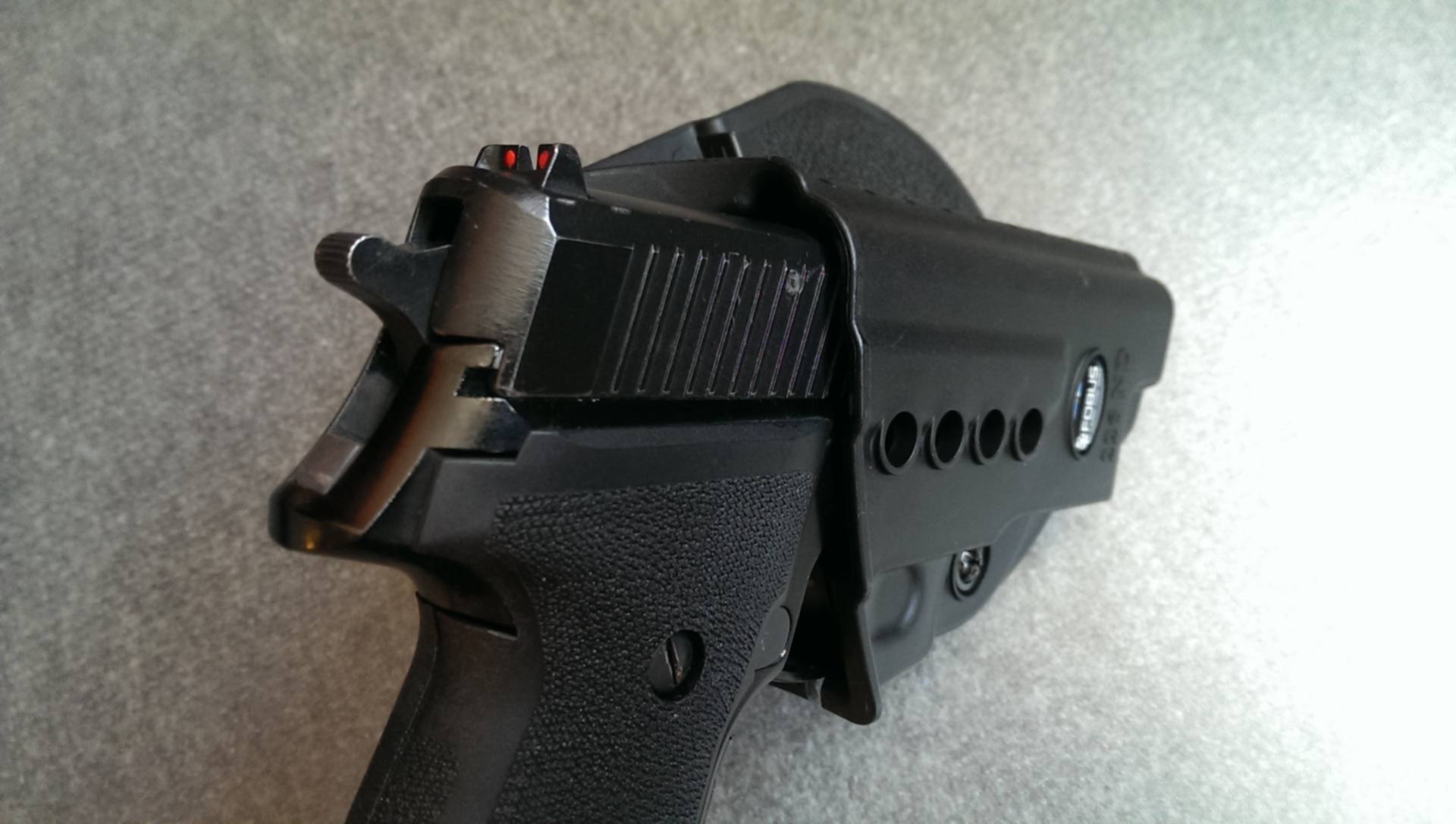 Накладки на рукоятки sig sauer 226. Кобура из кайдекса для р226. Т зап. Кобура burs для p226. Т зап.