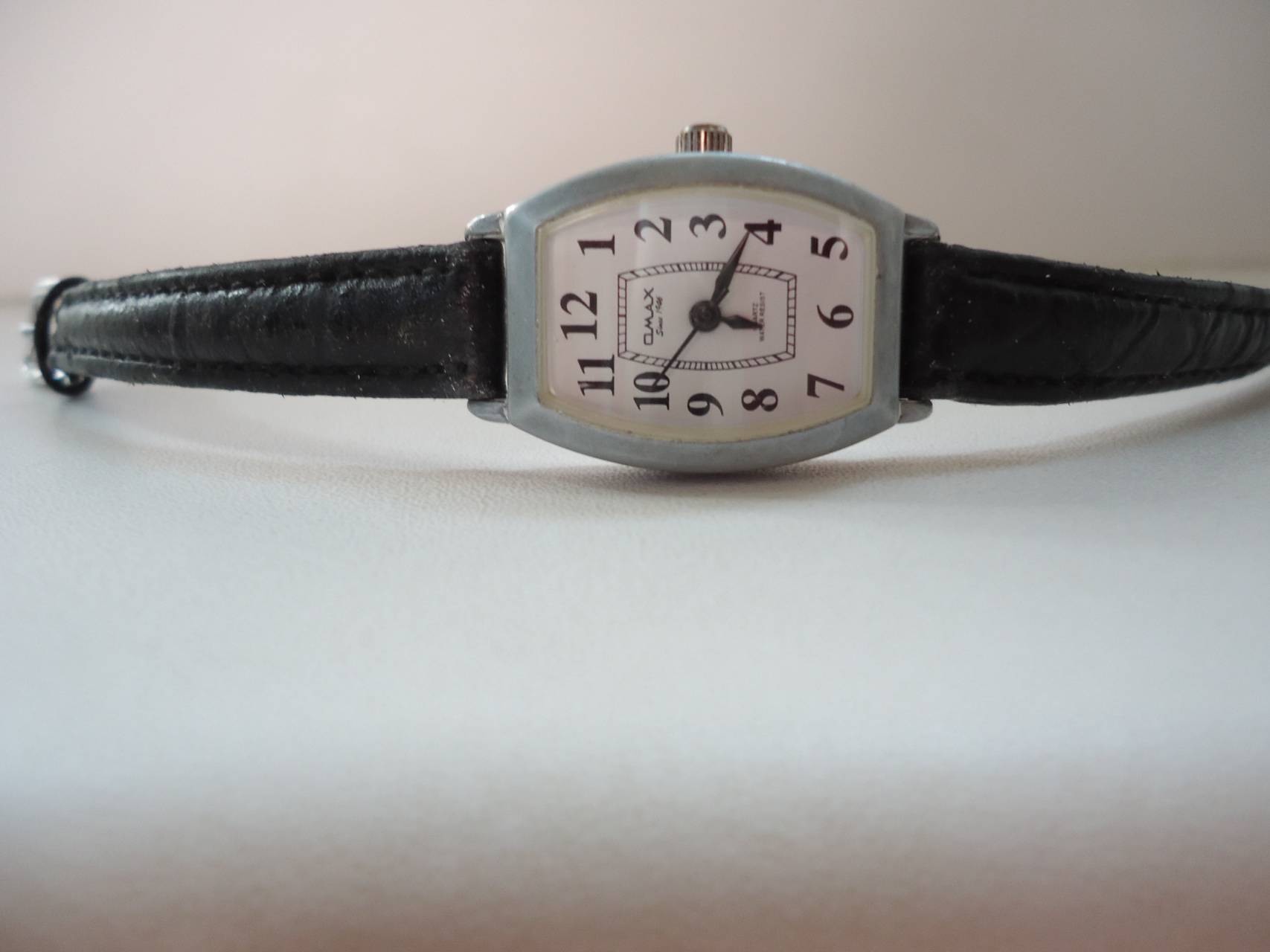 Since 1946. OMAX since 1946. Наручные часы омакс 1946. Qmax часы since 1946. Наручные часы OMAX since 1946.