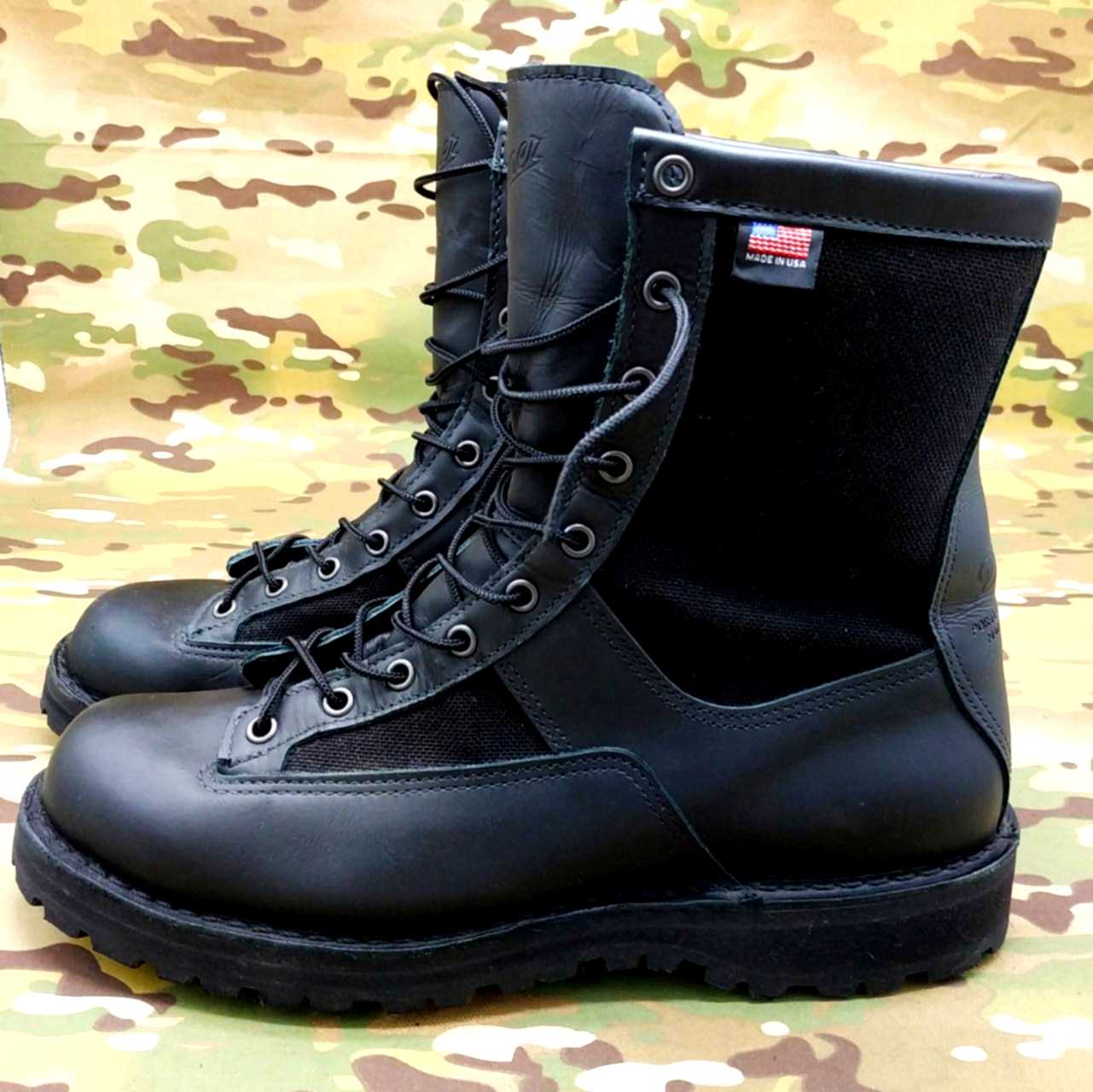 Берцы danner. Тактические берцы Danner. Берцы Даннер Акадия. Армейские Danner Acadia.