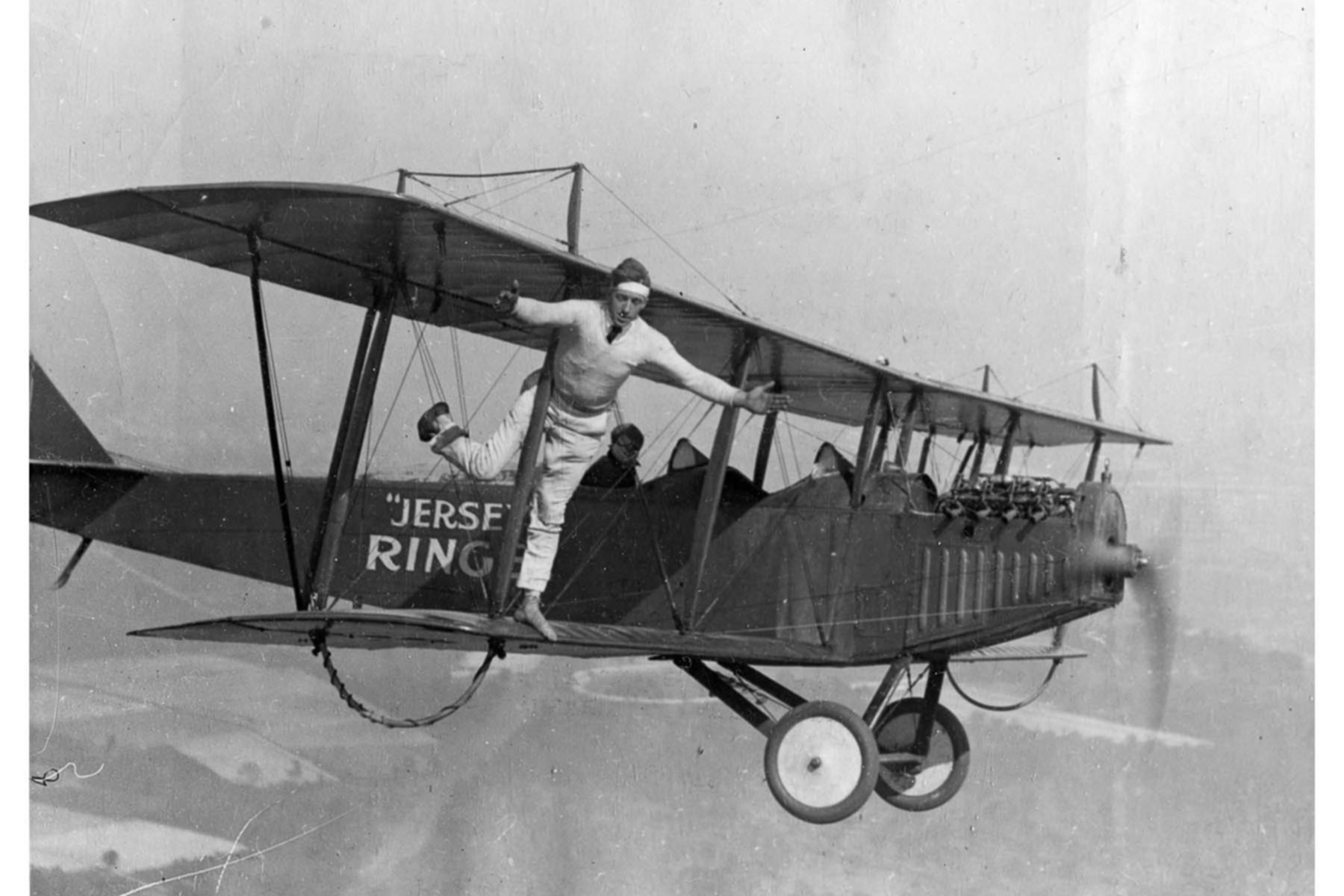 Самолеты раньше. Самолеты бипланы СССР 1920-Х годов Сикорский 19. Аэроплан 1920г. Самолет 1920 года. Самолёты тридцатых годов.