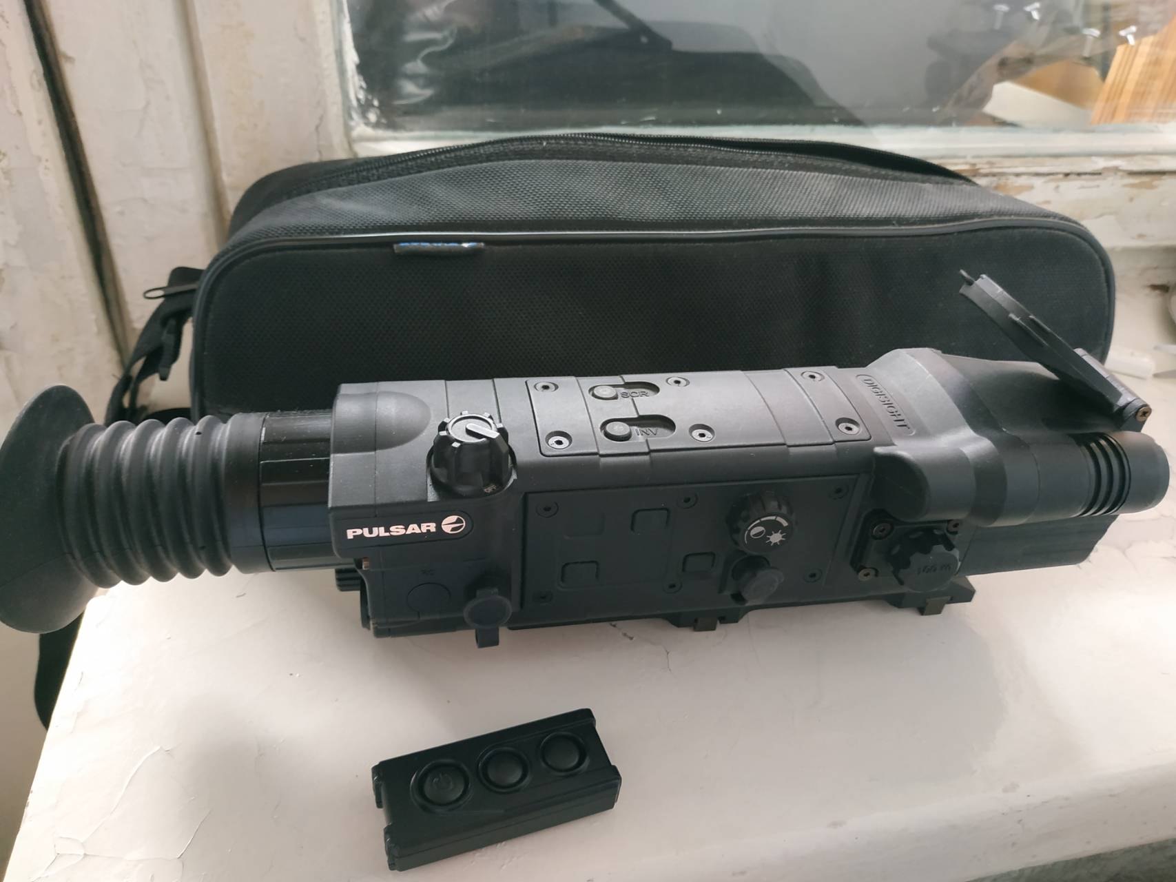 Аккумулятор для пульсар 770а. Ночной прицел пульсар 770 а. Прицел 770. Ночной прицел пульсар 770 а. Прицел пульсар 770.