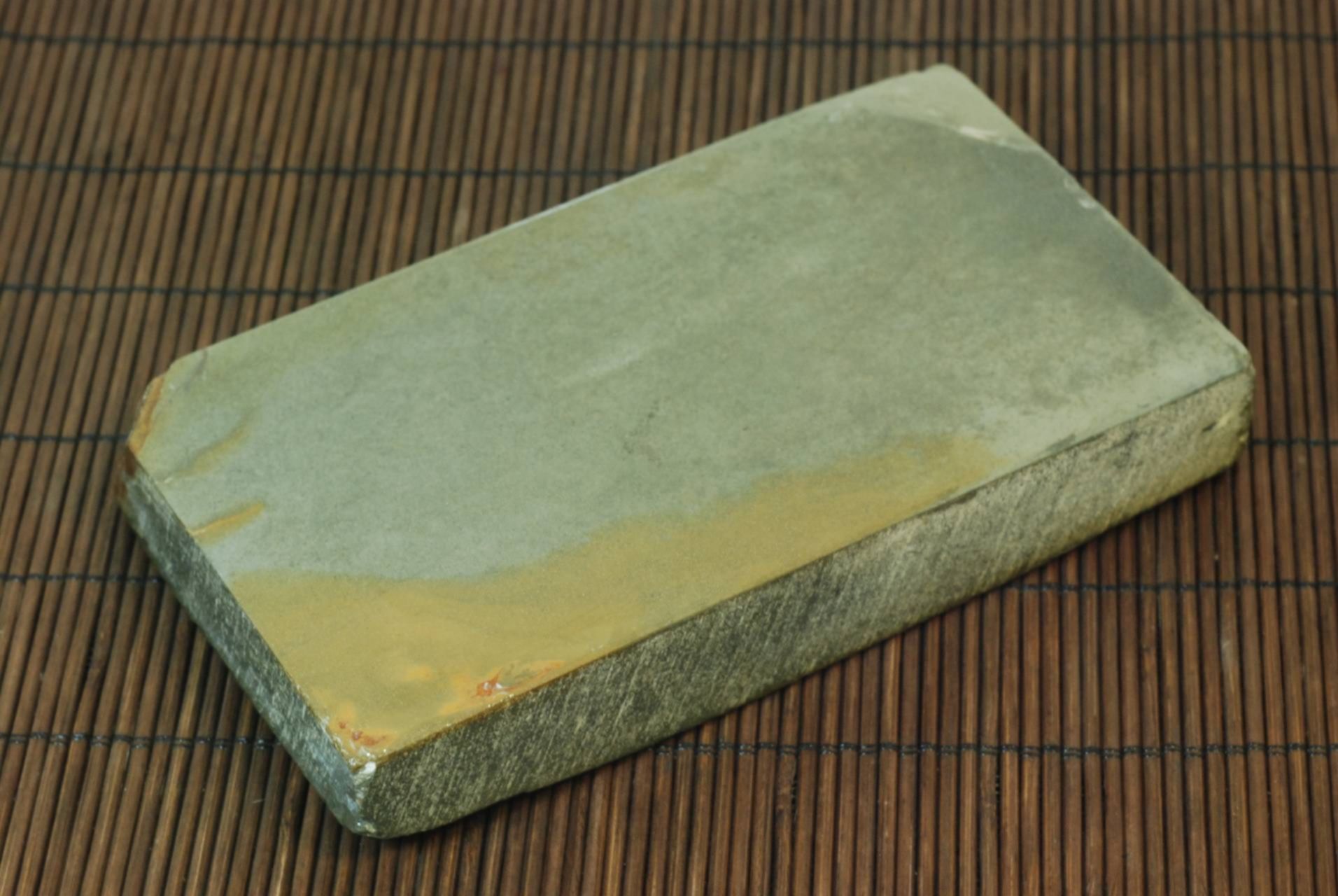 Японский камень для газовой плиты. Японский натуральный камень aka. Камни на барахолках. Каменная барахолка.