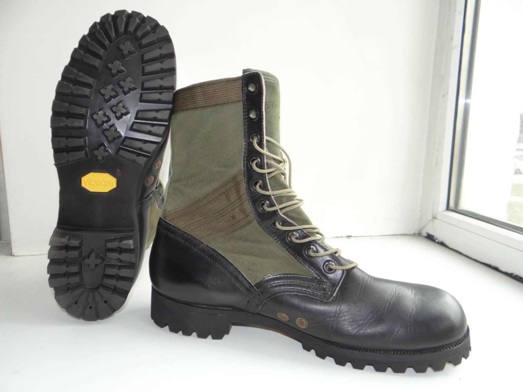 Вьетнамские продам. Берцы Джангл Вьетнам. Desert Jungle обувь. Jungle Boots Vietnam. Pipe brother Jungle Boots.