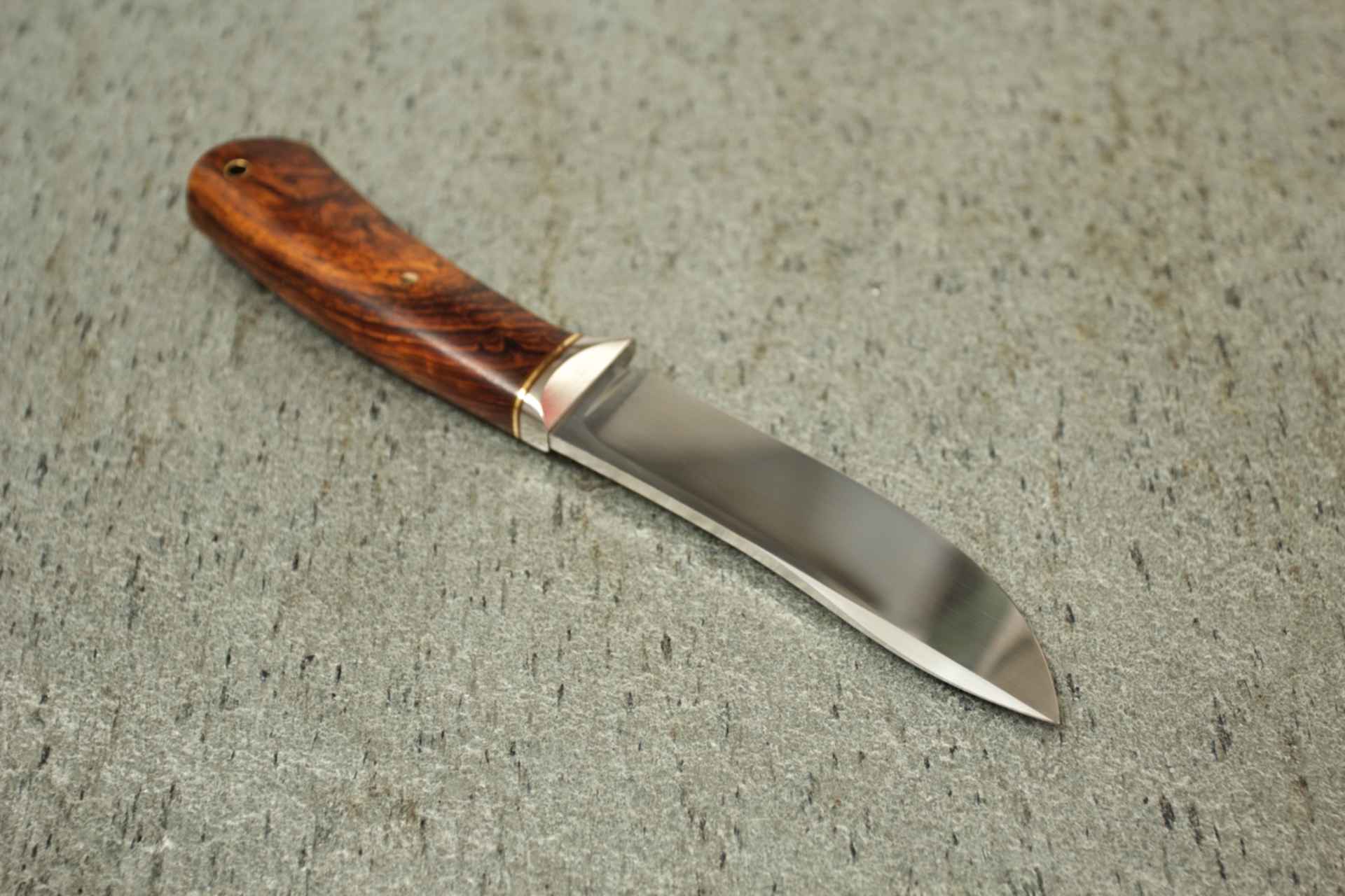 Ножи s390 волчья тропа. Заготовки для ножей из стали м 398. Сталь рекс. Нож охотник абхазия. Специальные рабочие ножи.