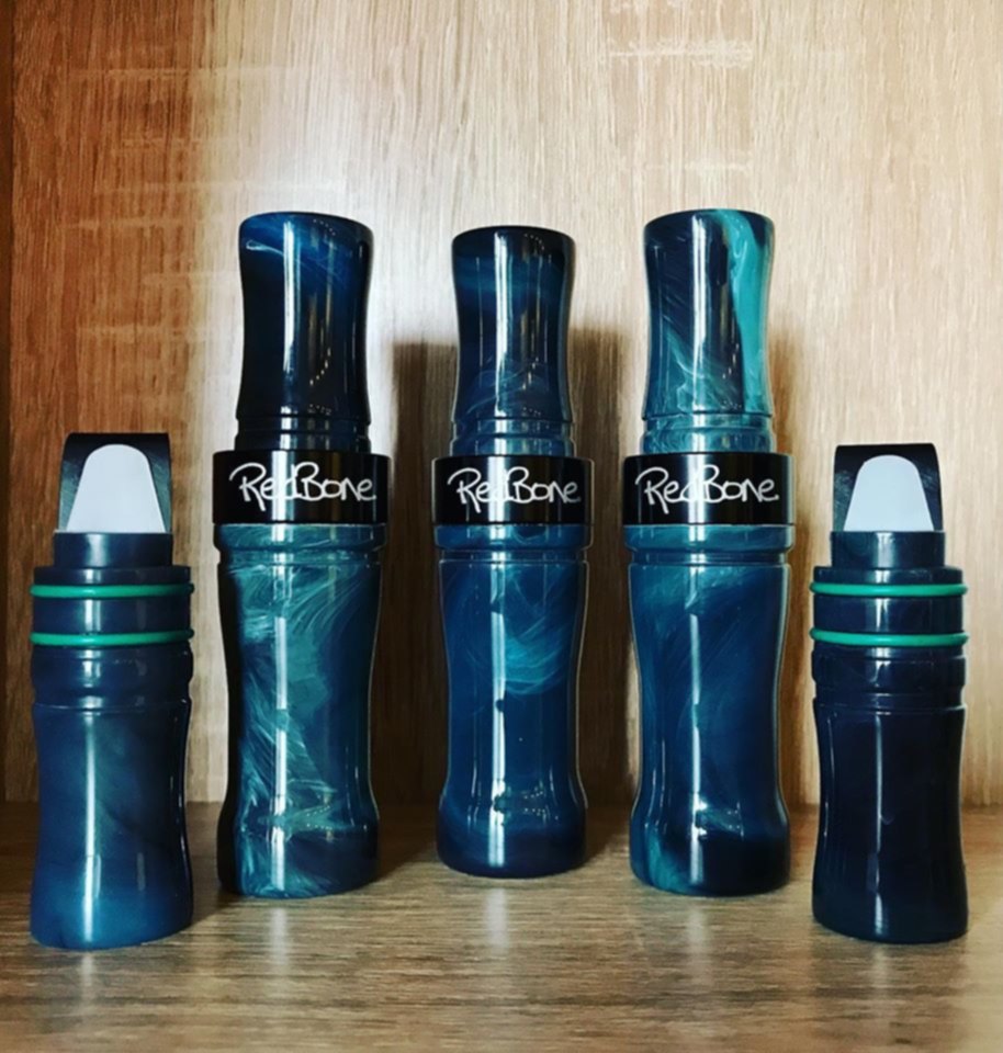 Custom calls. Манок redbone вишневый акрил. Манок охотничий старинный. Манки ли Курск. Снап Нойзес манки.