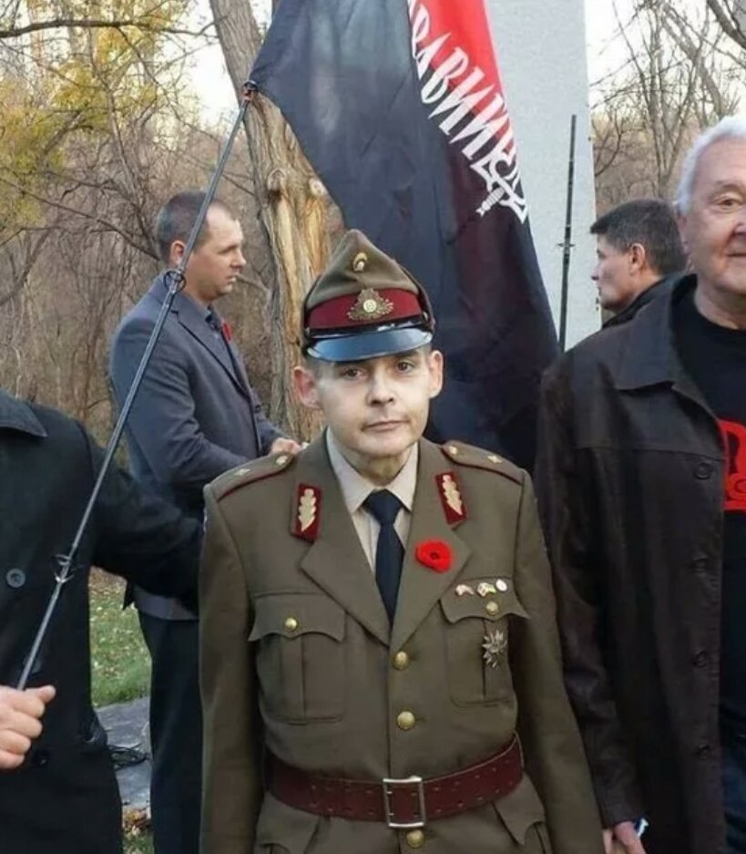 Админ наша канада