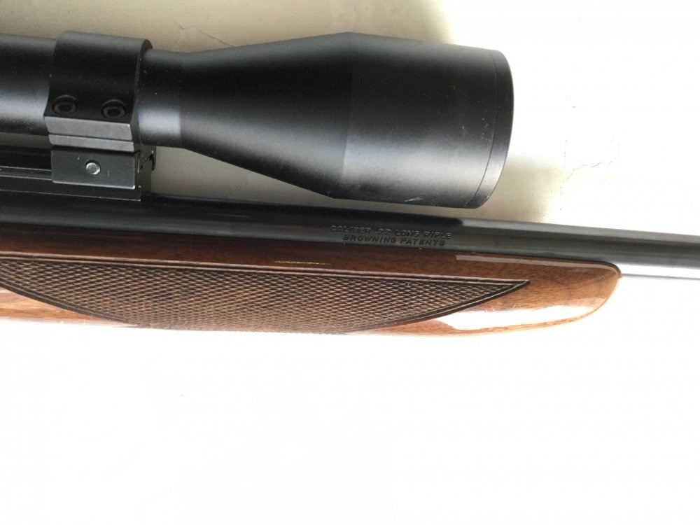 Продано Browning semi-auto 22 LR.