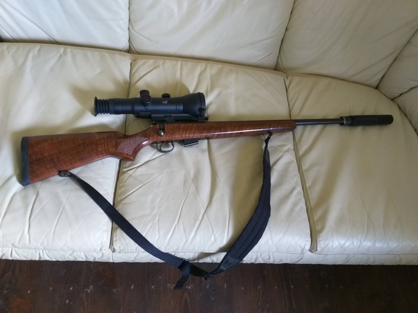 Карабин мелкашка. Мелкашка калибра 22 WMR. Мелкашка ВМР. Cz 452 Varmint 22 WMR. 22 WMR для мелкашки.