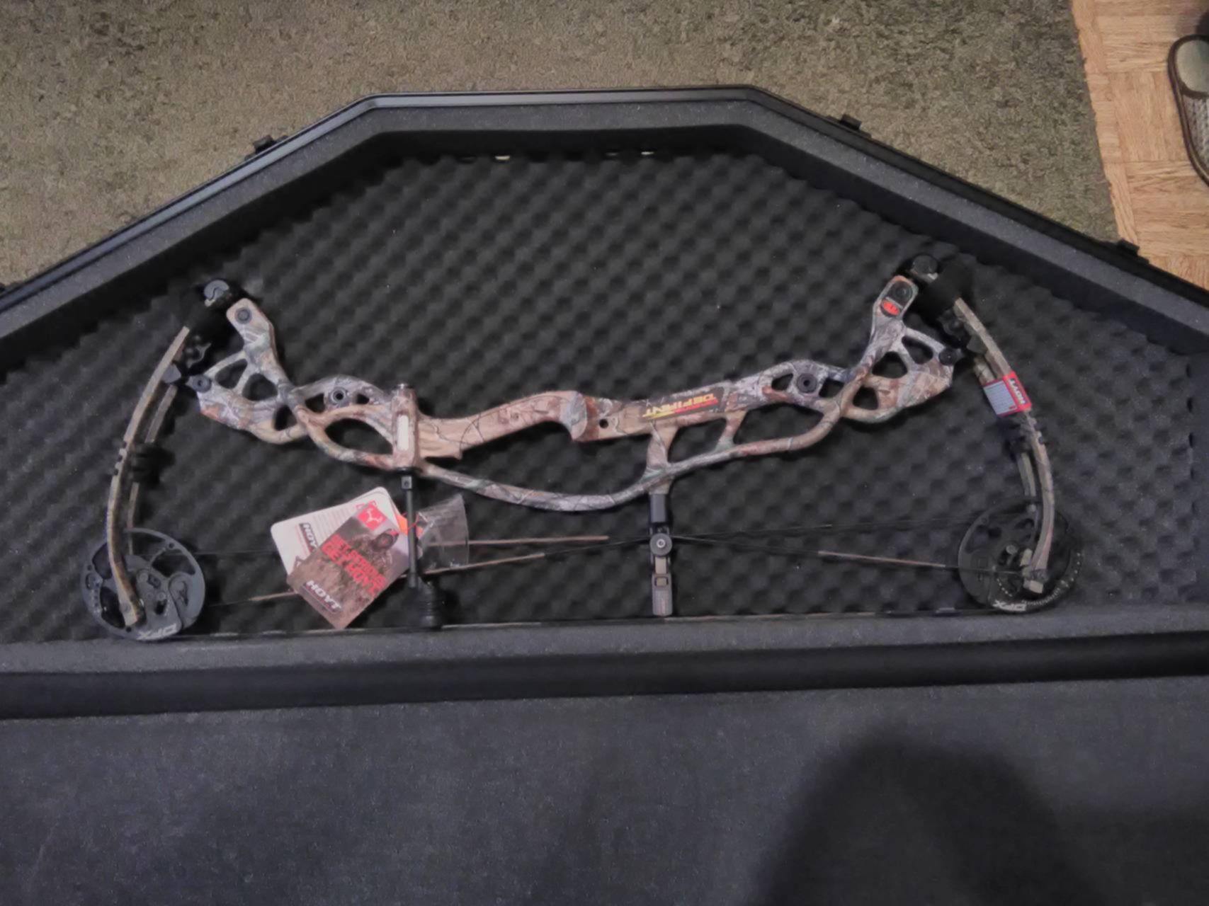 Hoyt Carbon Matrix RKT