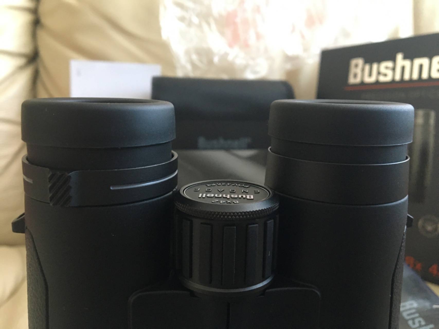 Bk 29. Бинокль Bushnell engage 8x42. Бинокль Firefield Emissary 10x32.