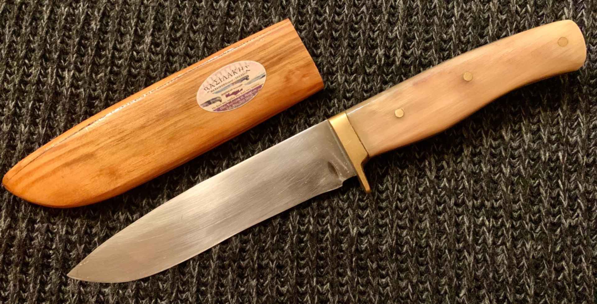 Бивер найф русский характер. Ножи Уракова. Beaver Knife Печкин. Большой харизматичный нож. Mushroom Lady beaver Knife.