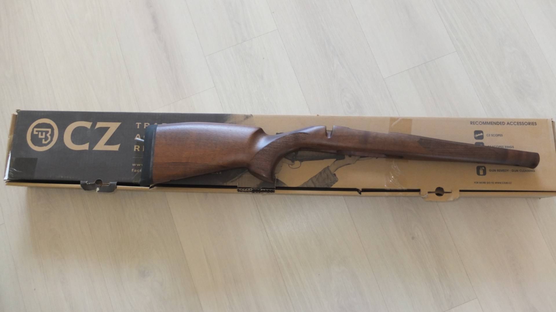 550 люкс. Ложе для cz-550 Lux. Ложа cz 550. Подаватель cz550. Cz 550 магазин.