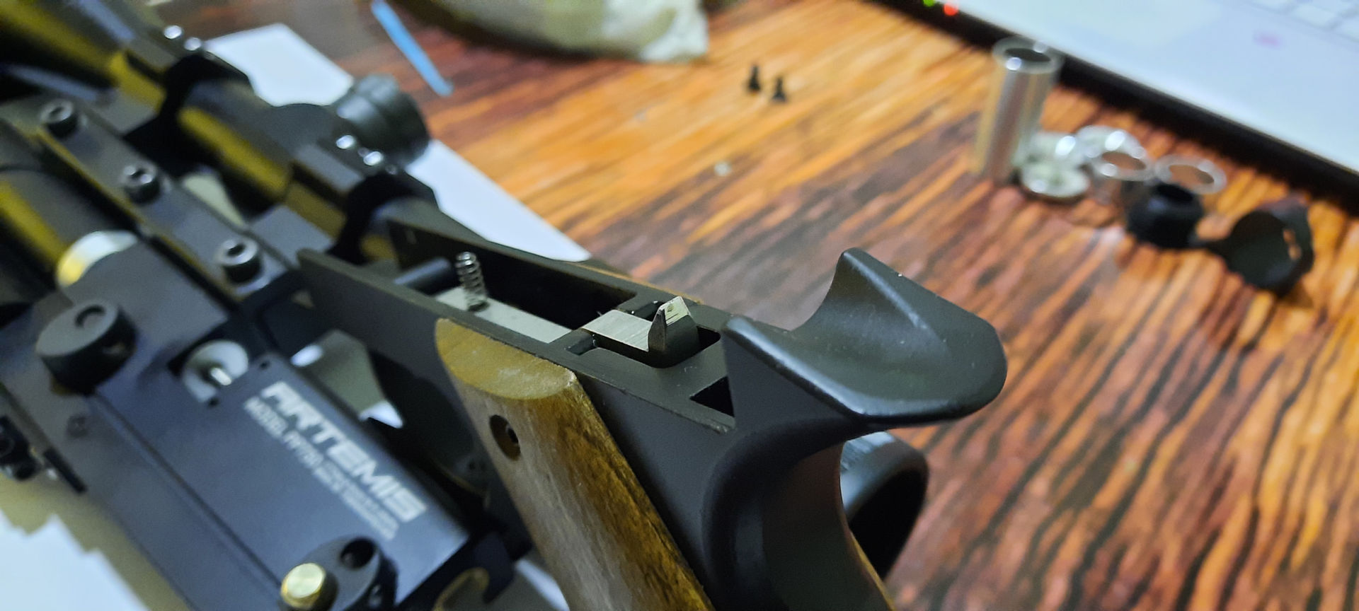 Zr arms m18. Artemis pp750. Pp750 Артемис. Artemis PP 750 Silencer. Модератор для Artemis pp750.