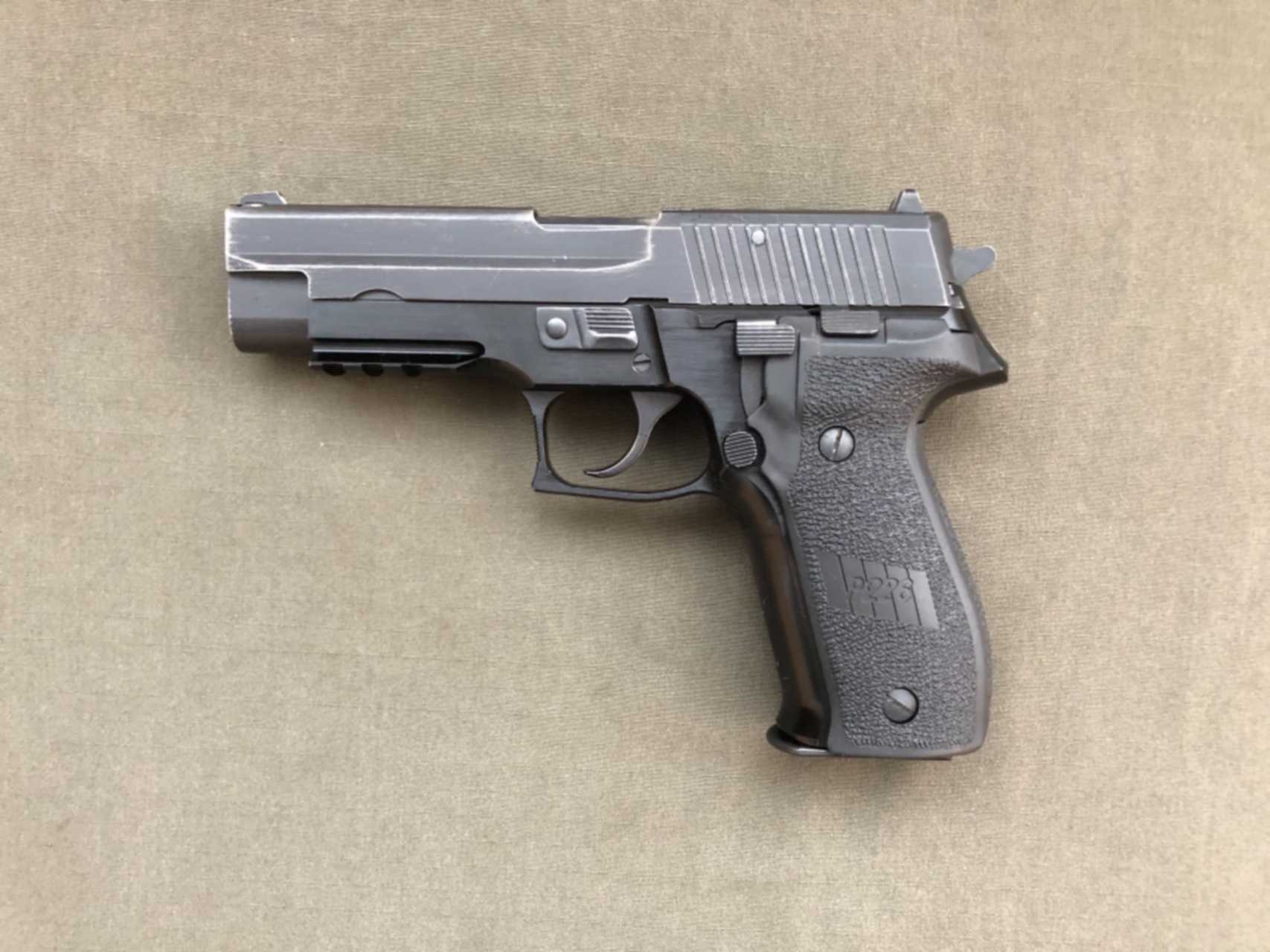 P226 tk-pro silver. Р226тк pro 10х28. Р226. Зиг зауэр р226. Р226.