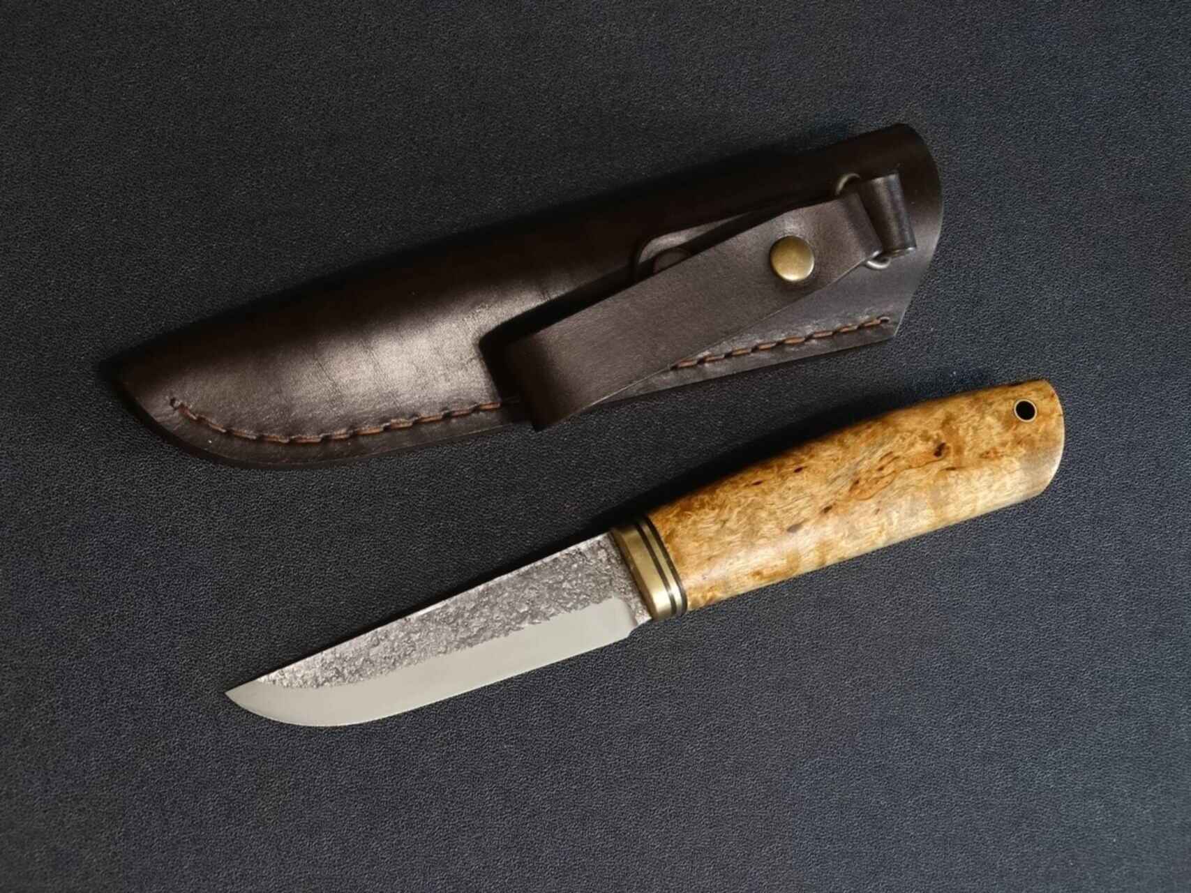 Ножи из быстрорежущей стали. Нож быстрорез р6м5. Нож сталь р18. Нож шкуросъемный из быстрореза. Ножи из быстрорежущей стали.