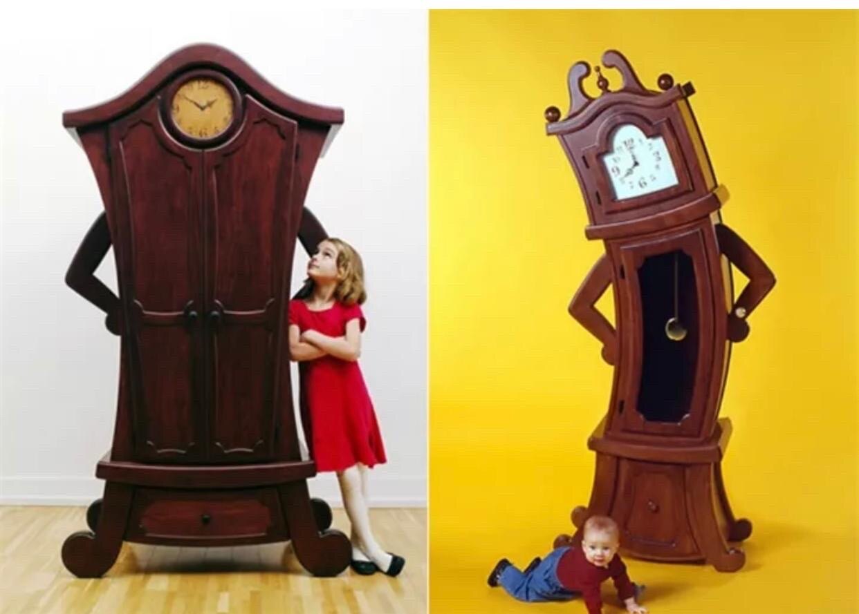 Волшебный шкафчик оживляет игрушки. Мебель из красавица и чудовище. Напольные часы из красавицы и чудовища. Шкаф из красавицы и чудовища. Мебель из мультфильмов.