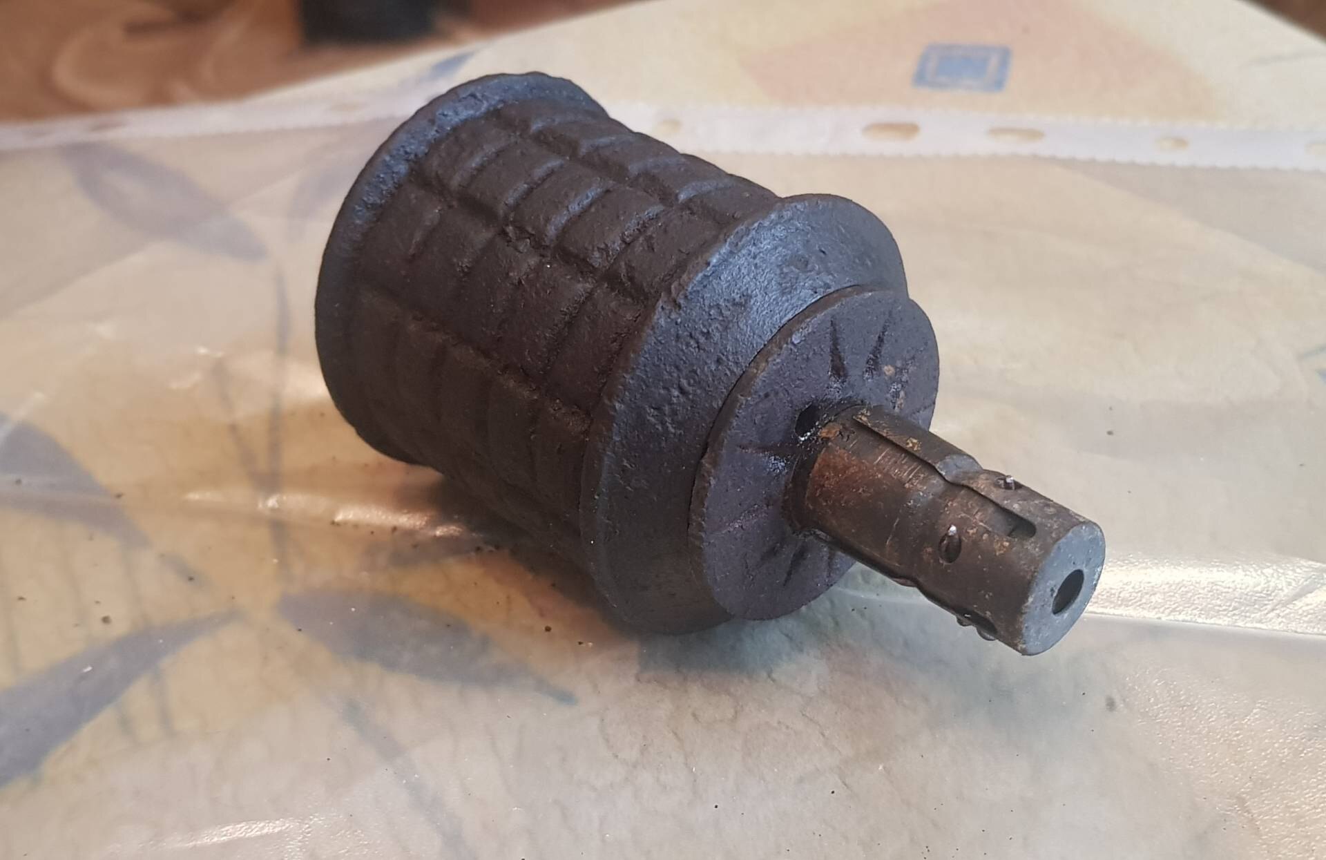 Мина патрон. Мина патрон. Ммг мины иностранные. Мина пмп противопехотная мина пулевая. Мина из патрона.