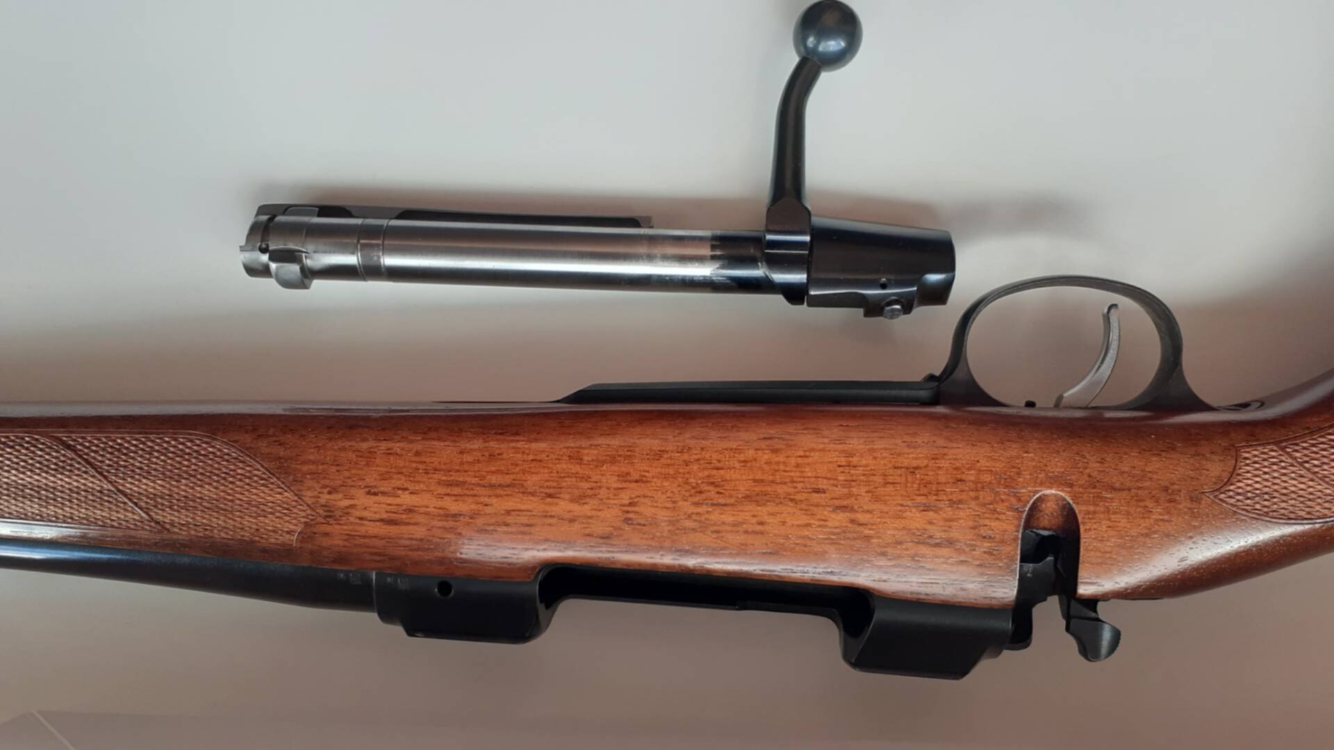 Cz 550 lux