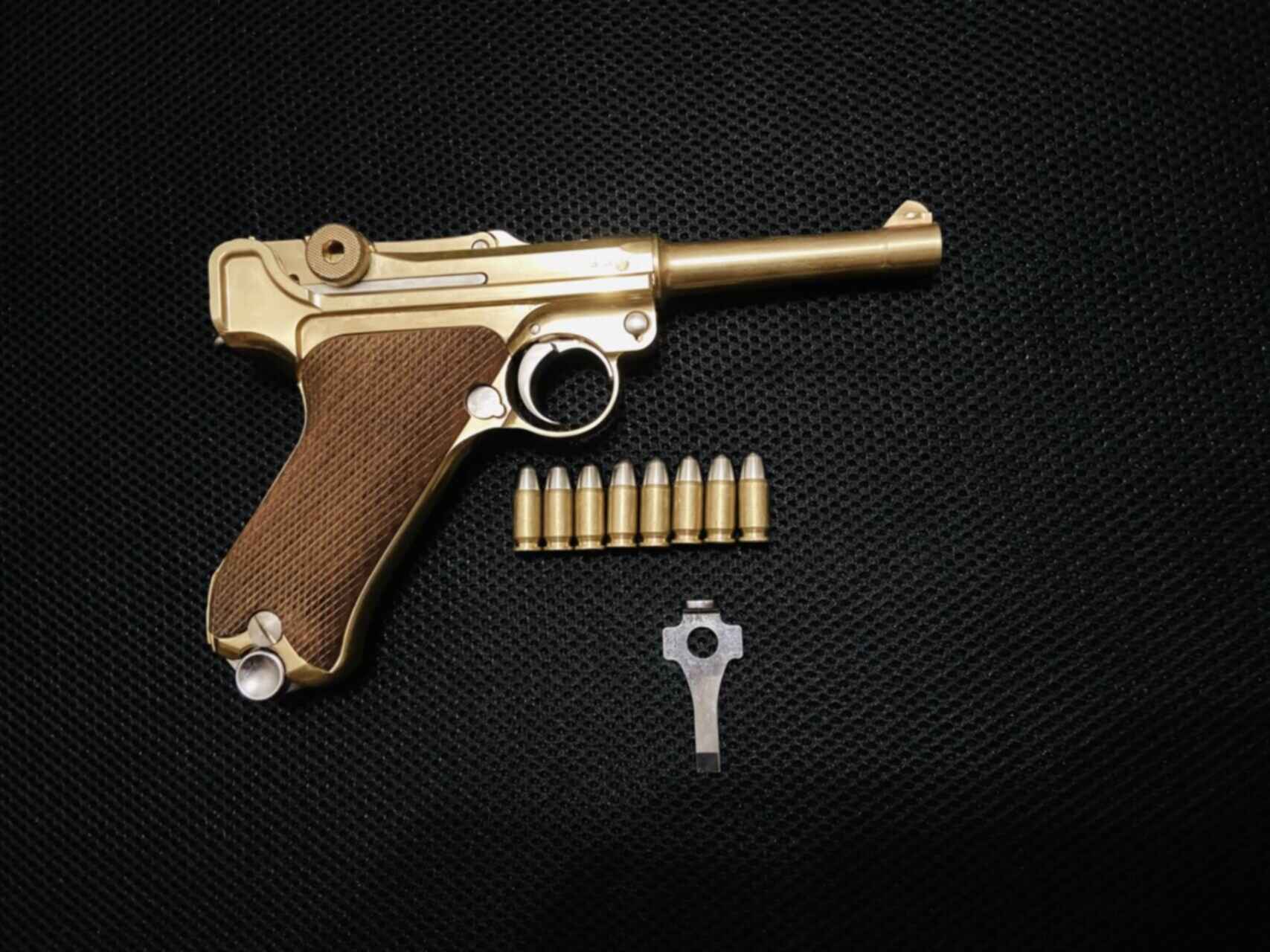 Золотой люгер. Marushin Luger p08. Люгер п 08 от Marushin. Парабеллум Marushin. Люгер Парабеллум морской.