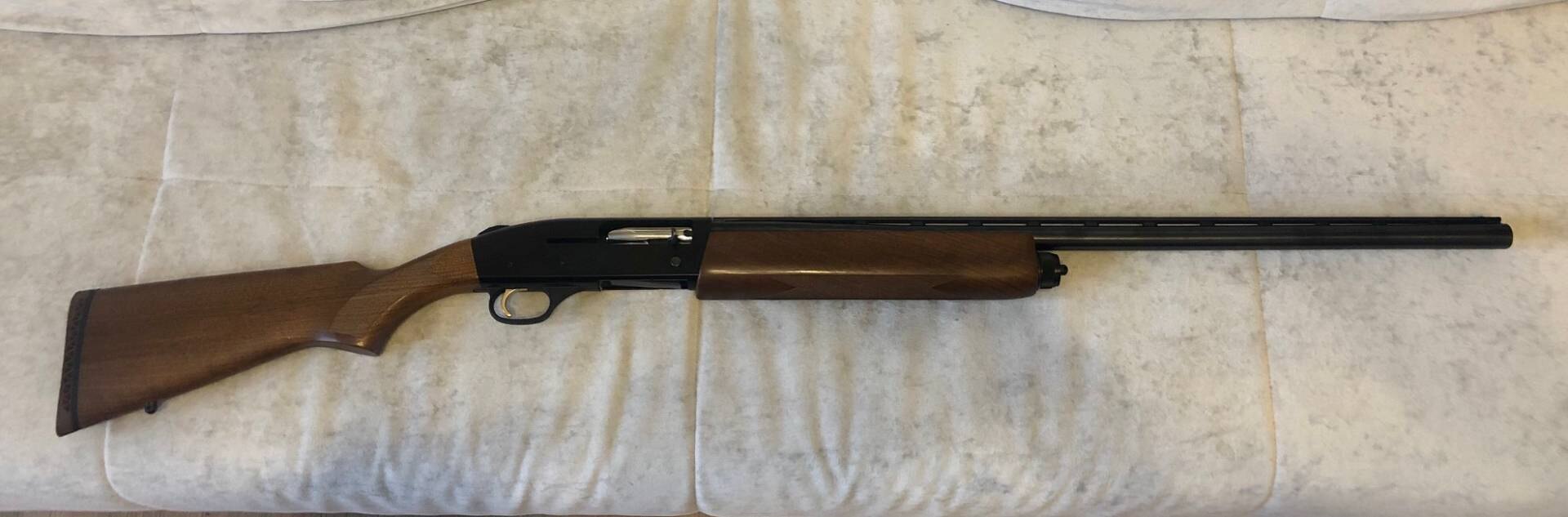 Продан Mossberg 9200 в Москве калибр 12 цена 33000 г. Москва : купля-продаж...