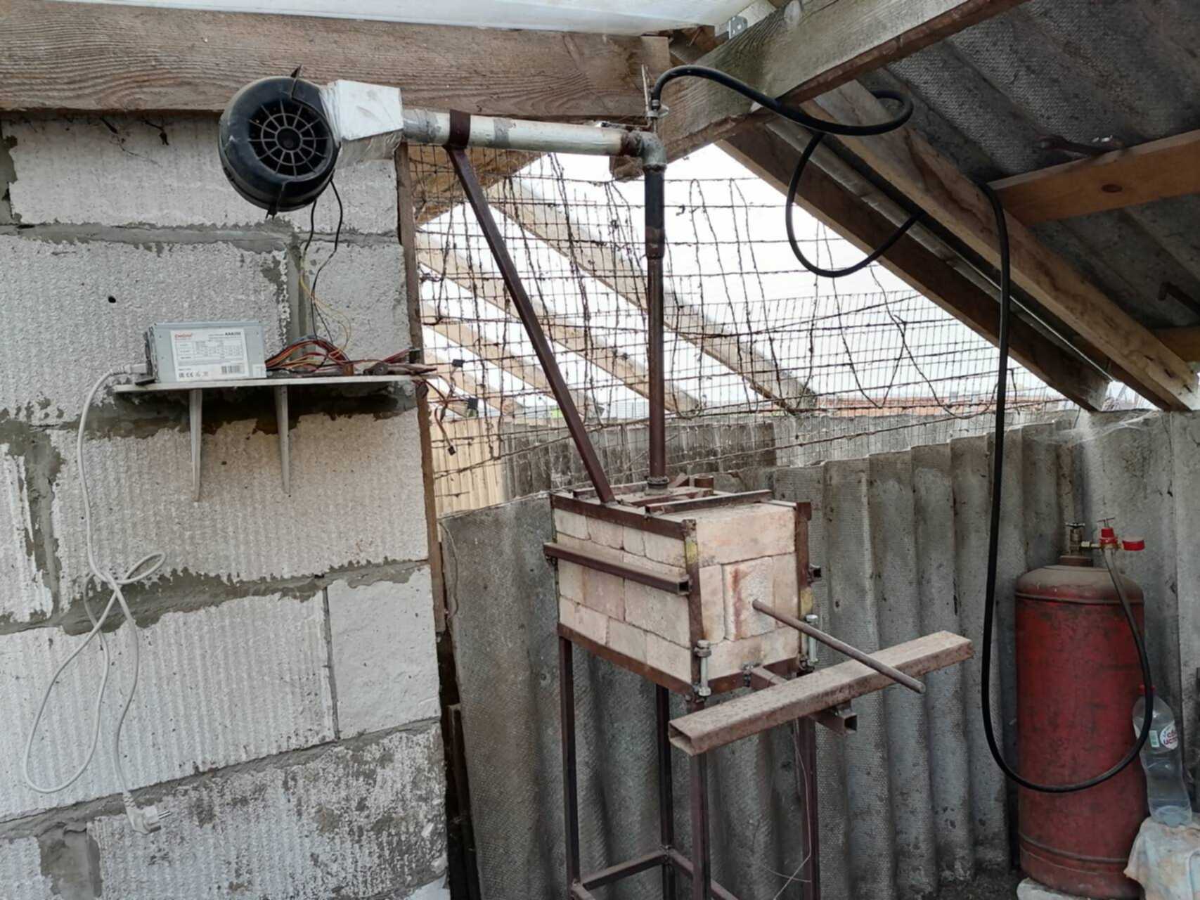 Создание мини-горна для домашней кузни: практическое руководство