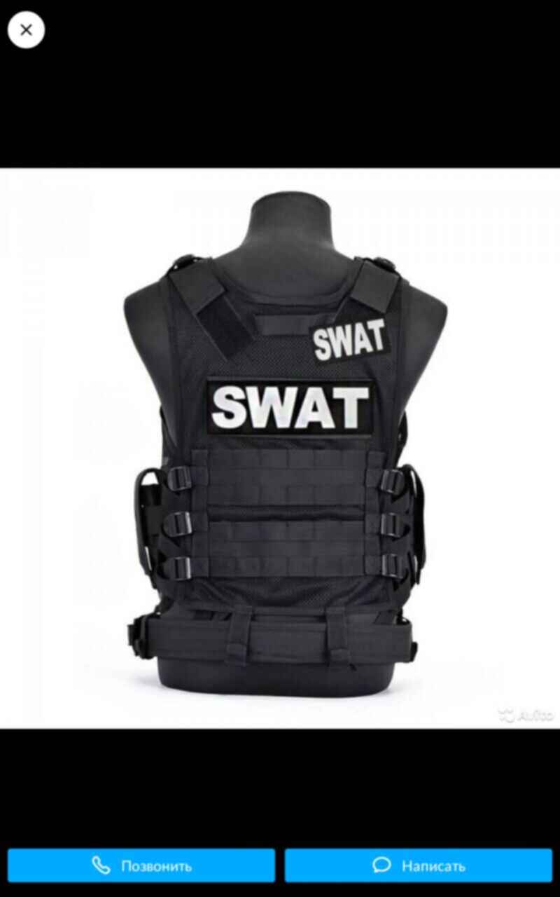 Swat tactical. Жилет Dainese SWAT. Бронежилет LAPD SWAT. Бронежилет SWAT мото. Разгрузочный жилет SWAT.