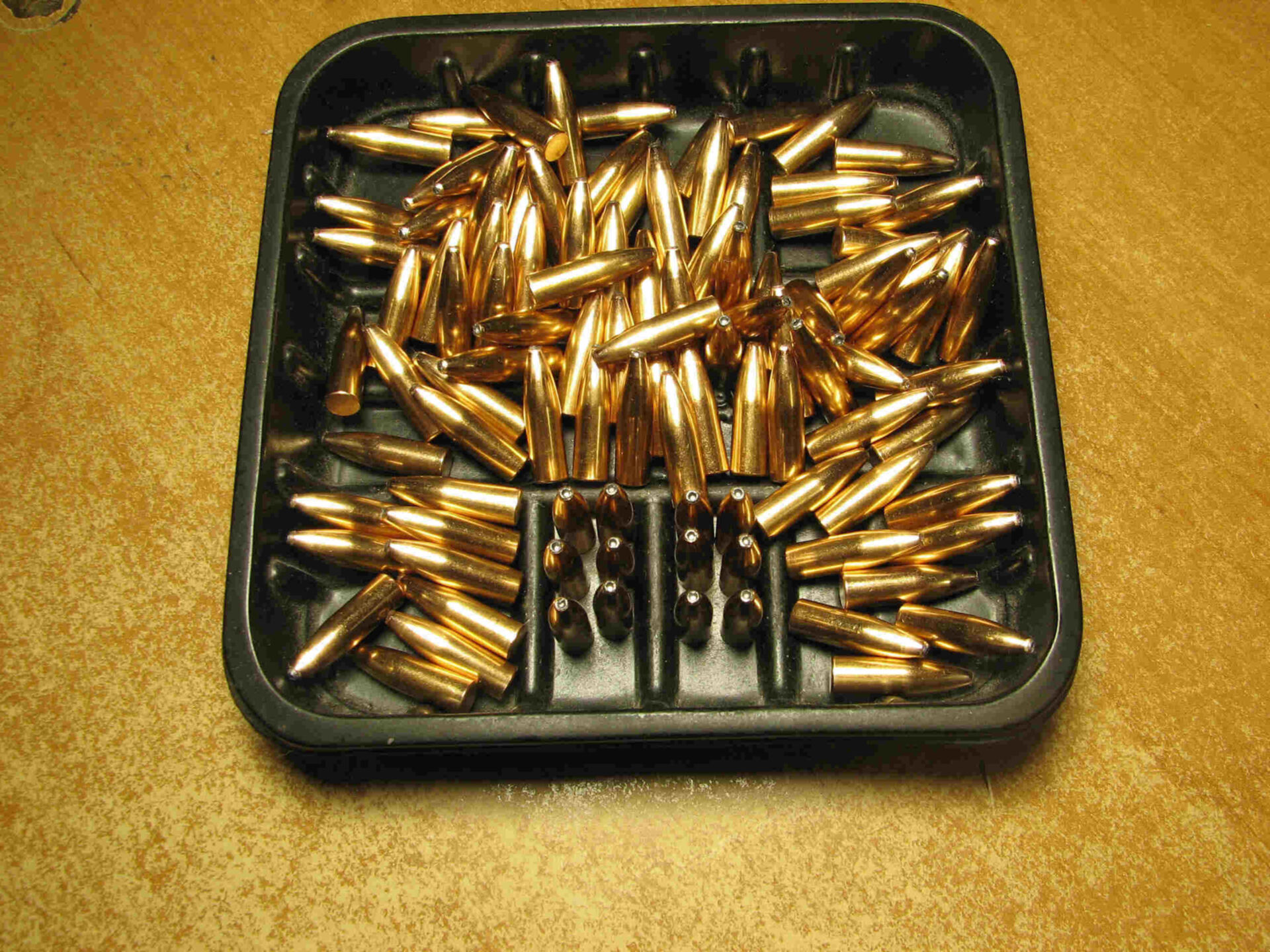12 bullets. Spb bullets.