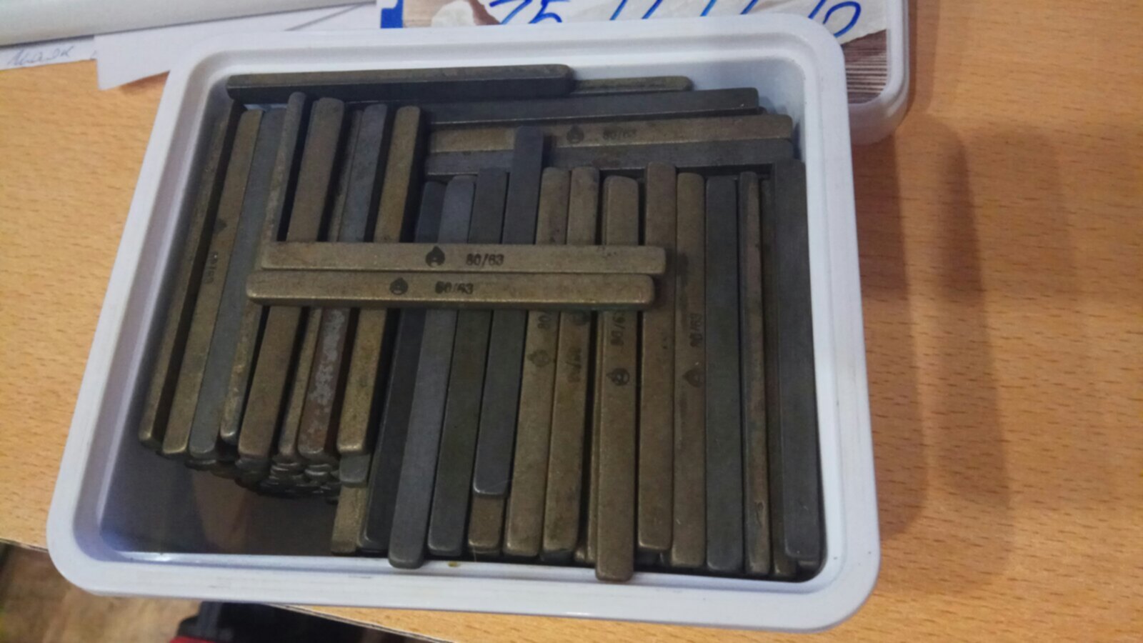 40\28. Хон инструмент для хонингования. Хонинговальные бруски алмазные. Хон бруски. 40\28.