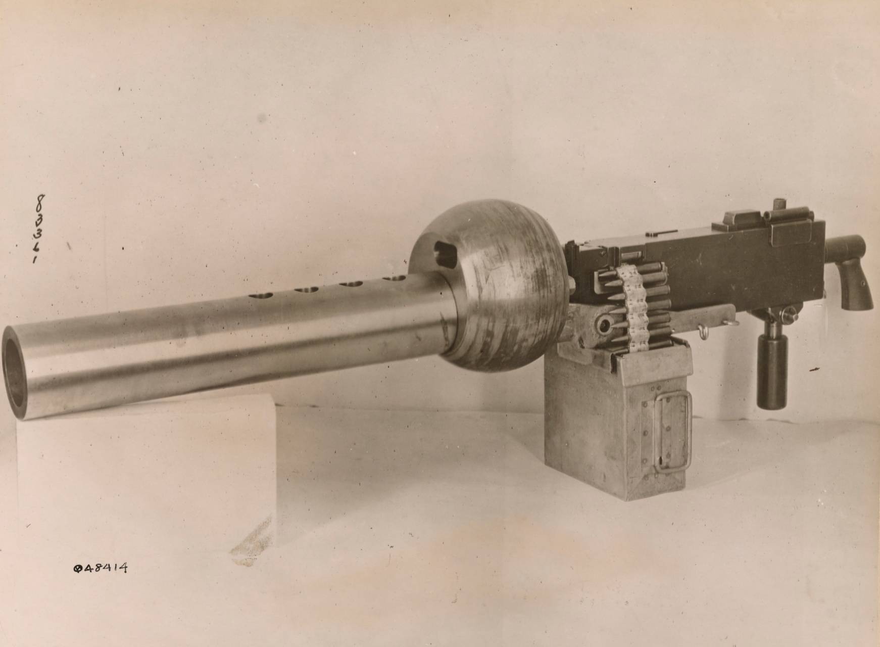 История пулеметов. Пулемёт Браунинг м1919. Browning m1919. Фейерверк пулемет.