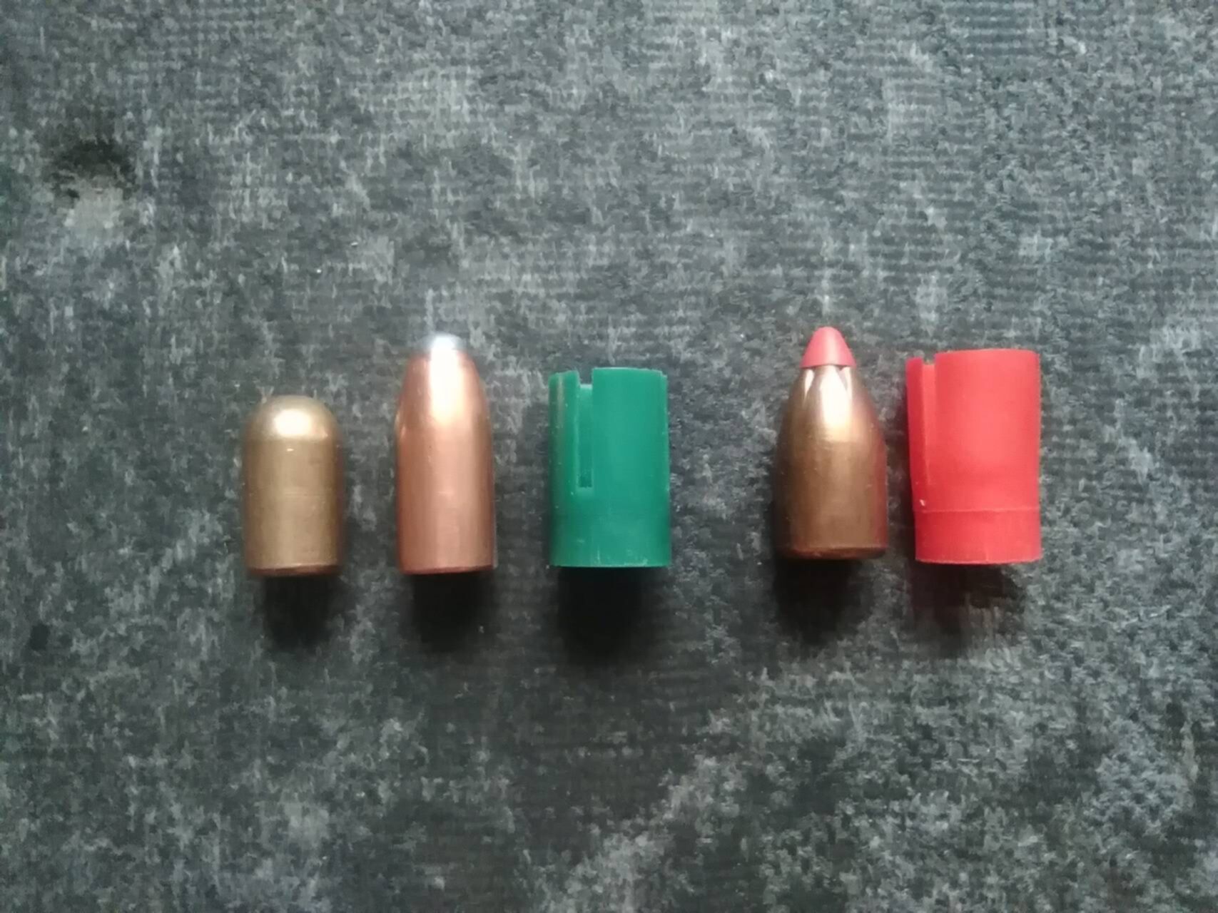 подкалиберные стреловидные патроны 12 калибр. подкалиберные пули 12 калибра. пуля апс оса 12 калибр. подкалиберная стреловидная пуля 12 калибра. стреловидные пули 12 калибра.