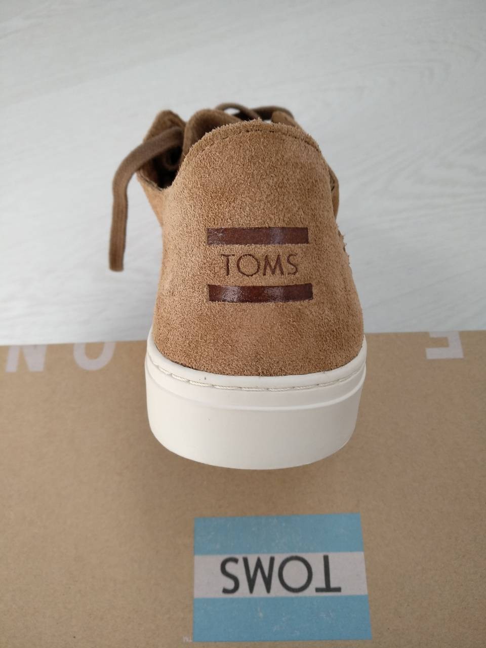 Toms us