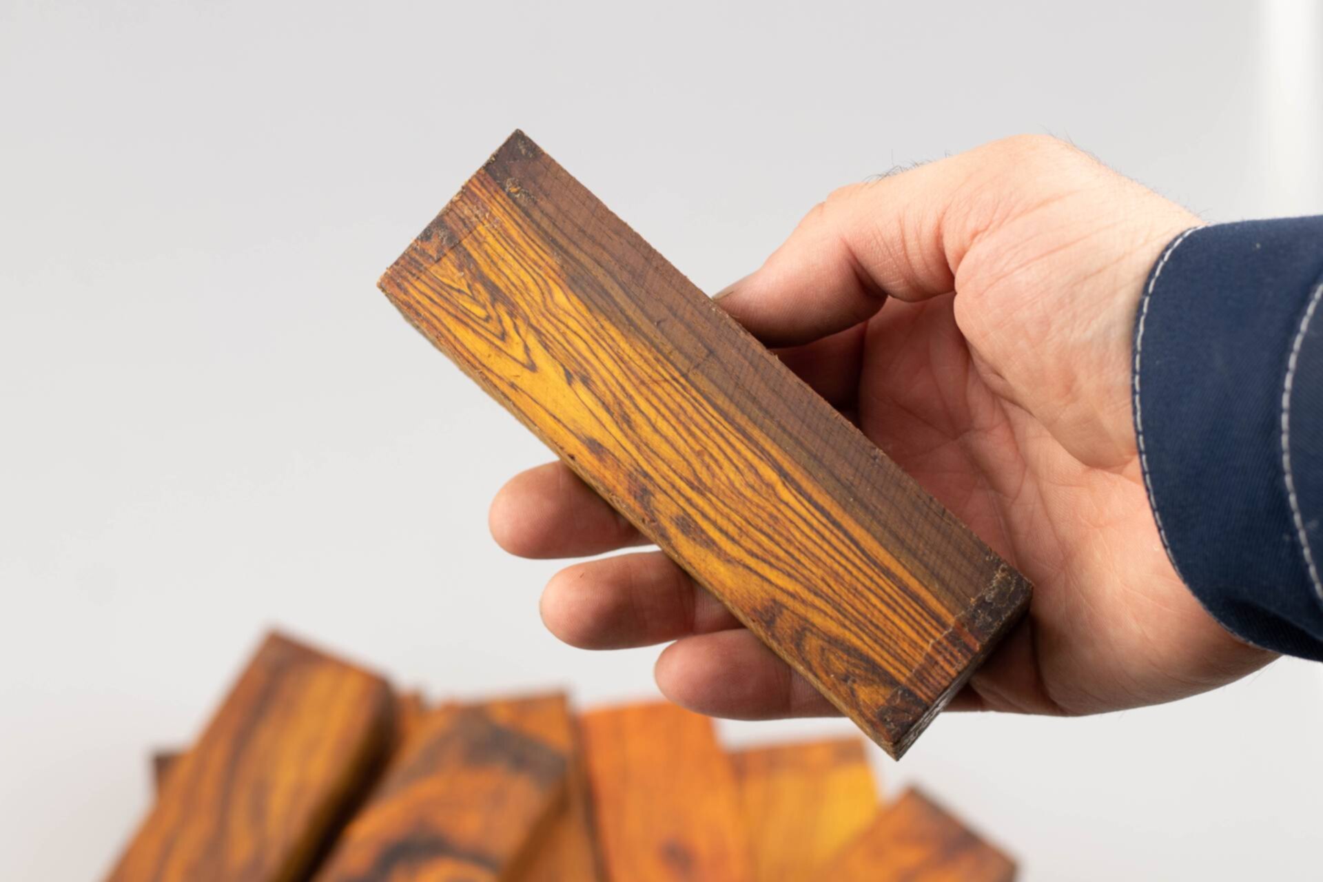 Steel wood. Кокоболо дерево.