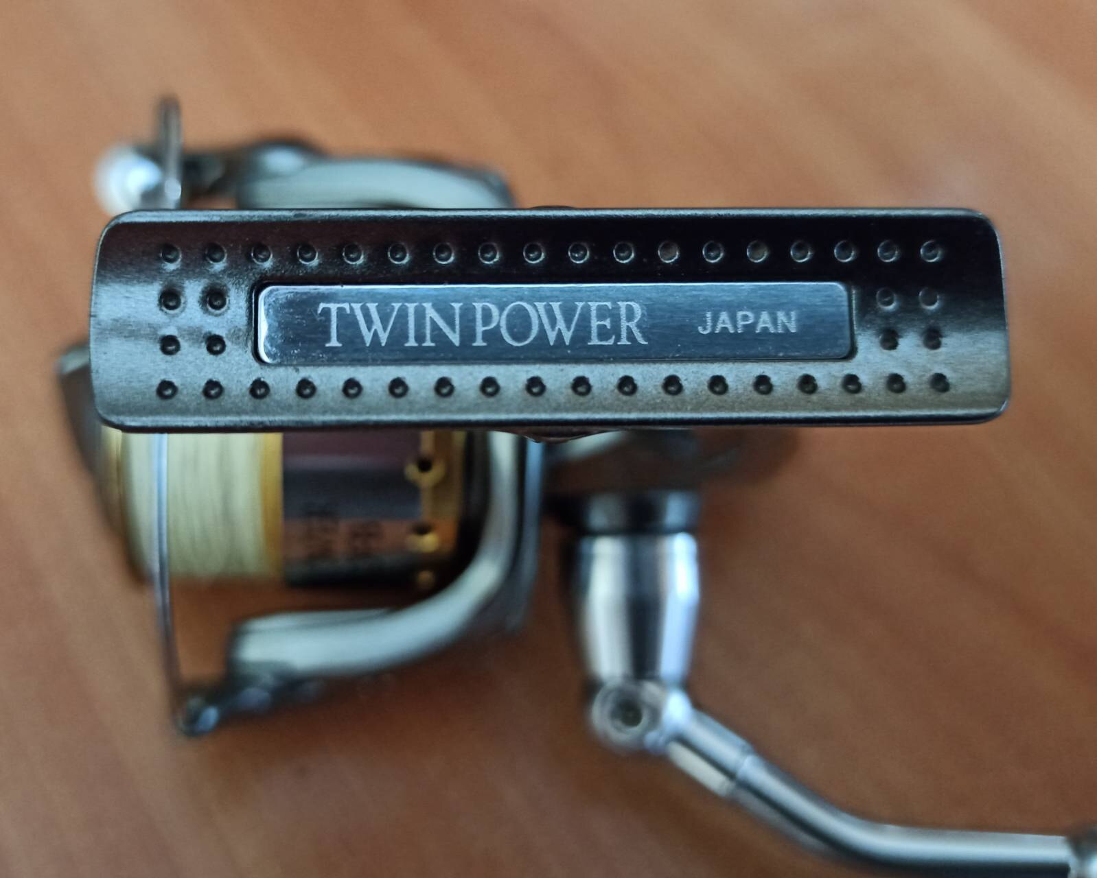 24 twin power. Shimano Twin Power 2022. Shimano Twin Power 2500 FD. Shimano Twin Power 4000 fb. Shimano Twin Power 20 3000 HGM.