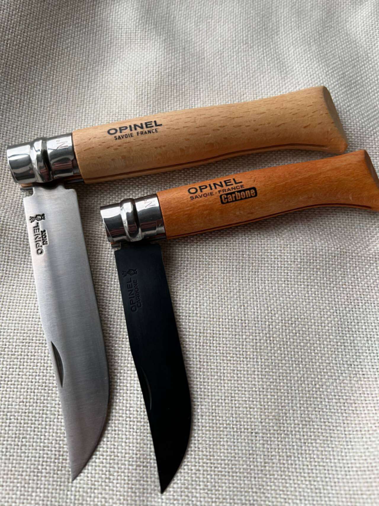 Opinel carbon