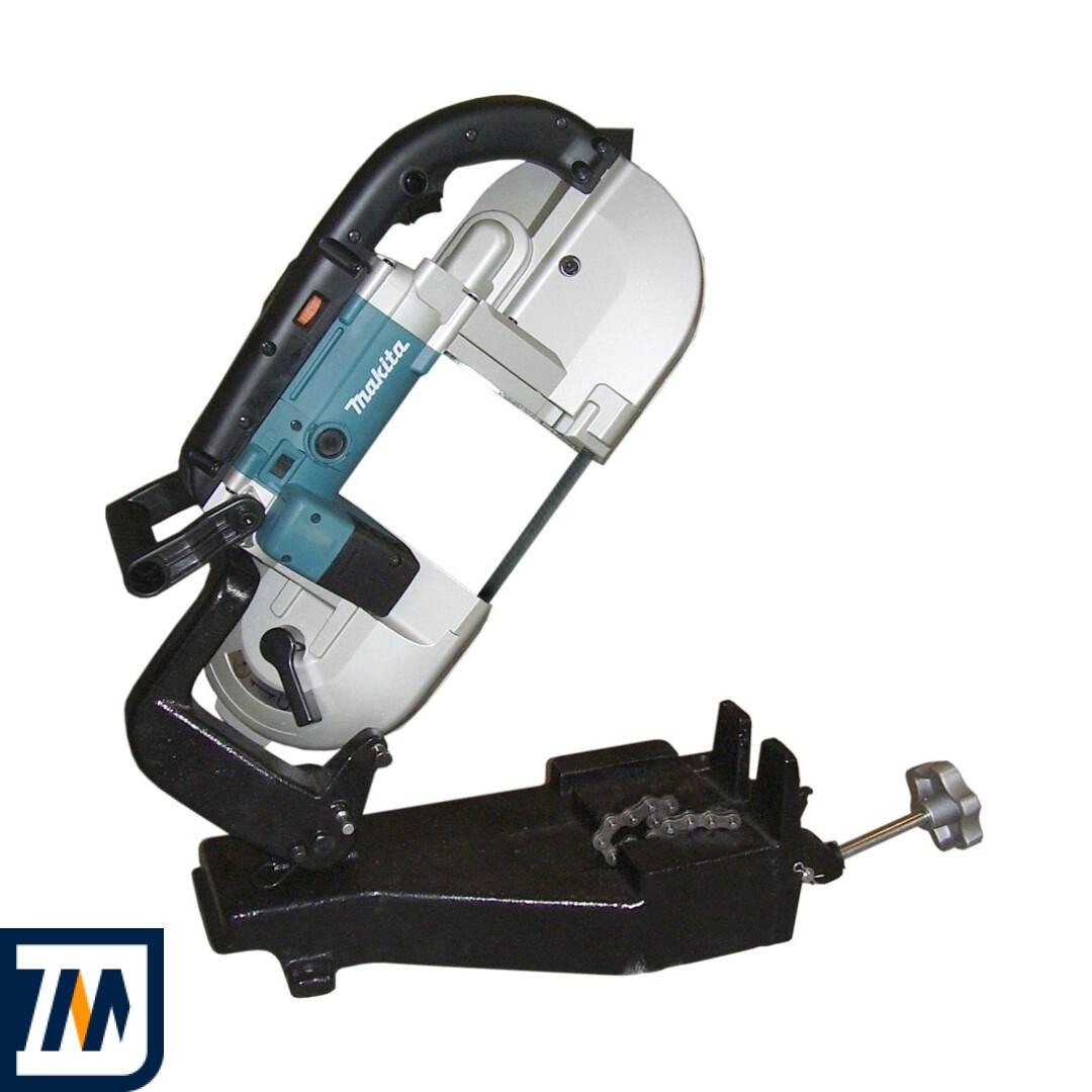 Ленточнопильный станок макита. Ленточная пила Makita 2107fw. Makita 2107 FK станина. Макита 2107 FW ленточная пила. Ручная ленточная пила по металлу Макита 2107.