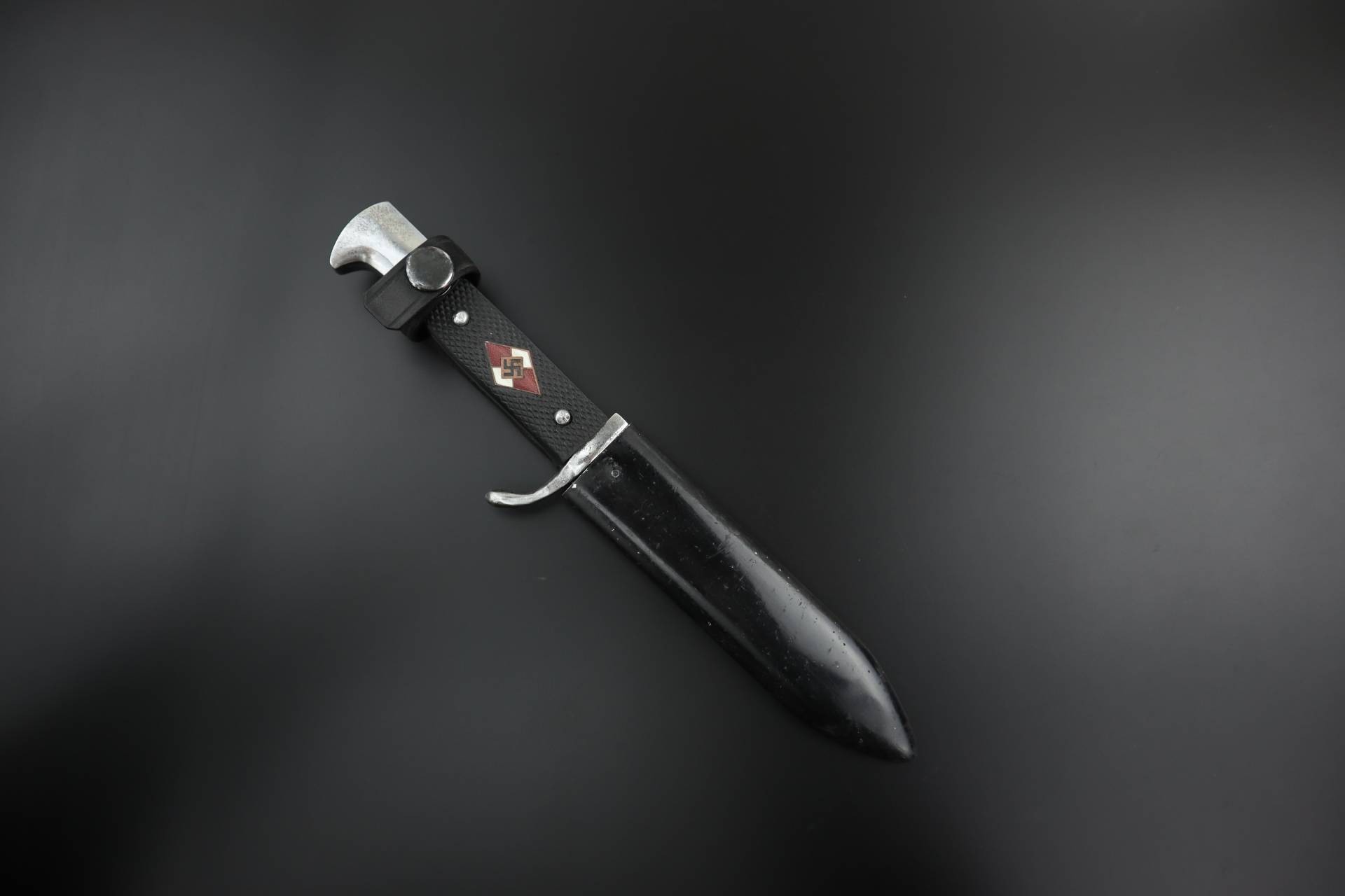 Тычковые ножи тигриный зуб. Достать ножи / knives out (2019). Нож из мердер мистери. Ножи тактические шайтан. Дом 2 ножи.