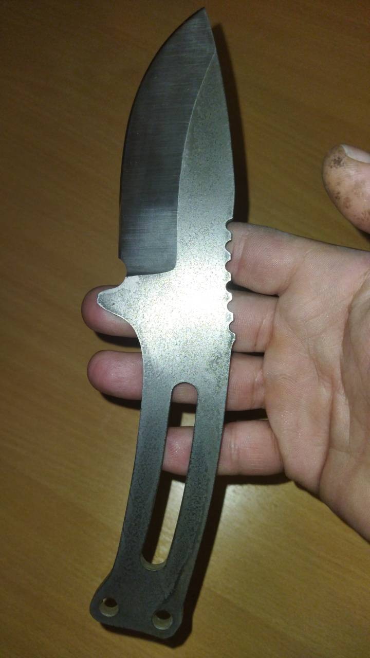 Сталь хвг. Сталь 58 60. Сталь хвг. Нож для города. Клинок 18.
