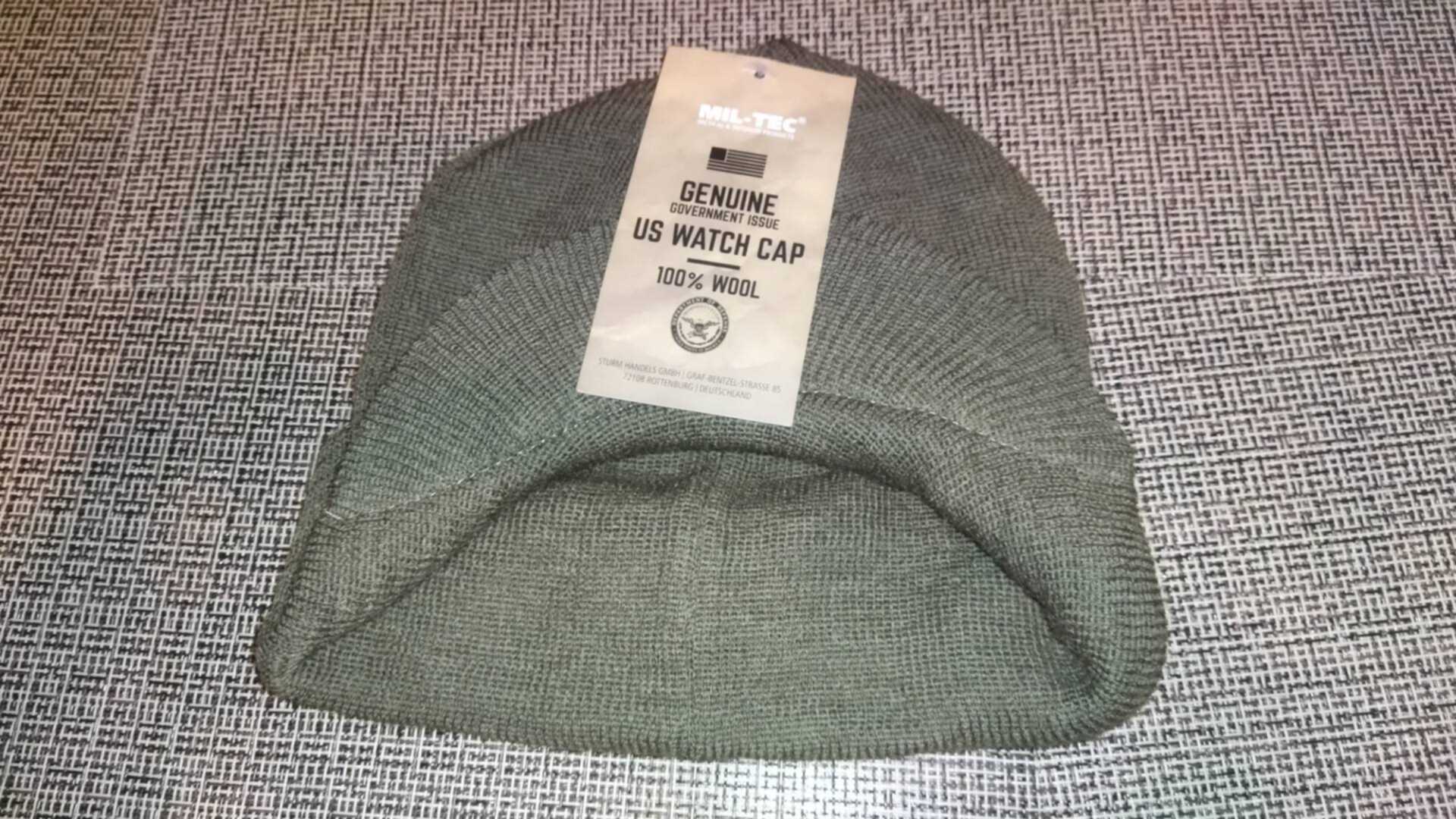Cap 100. Jeep cap шапка. Шапка g.i. ''Jeep cap'' Olive. Мужская шапка с биркой hand made. Шапка с биркой сбоку.
