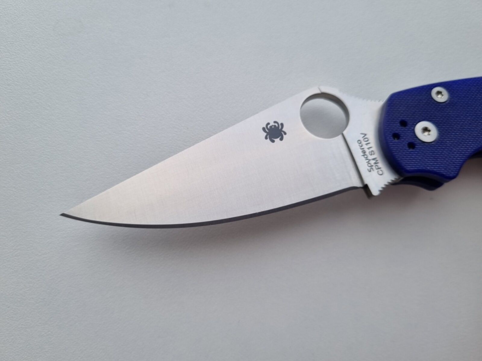 Blue steel knife. Spyderco Military s110v. Сталь cpm20cv состав.