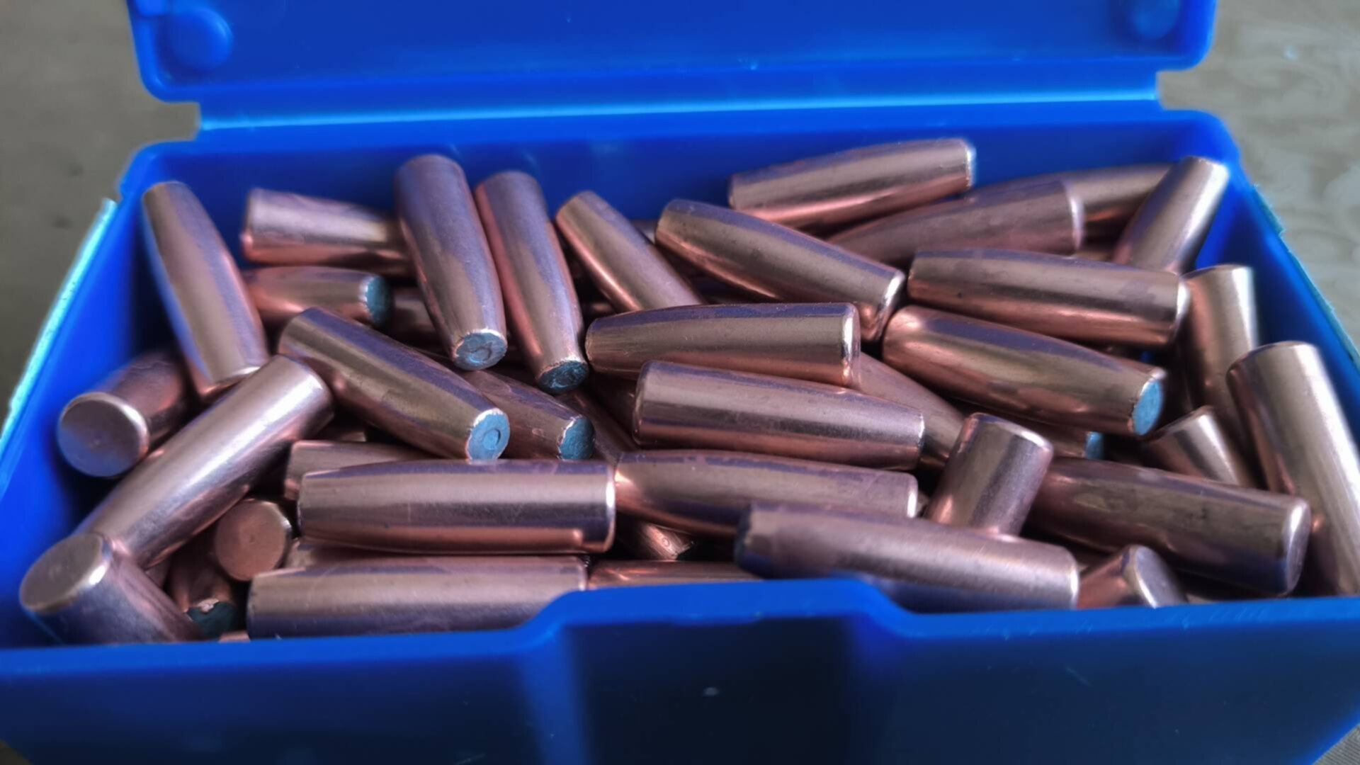 Пуль 0. Подкалиберные пули для пневматики. Люман "pointed pellets", 0,68 г. ). 4,5 мм.