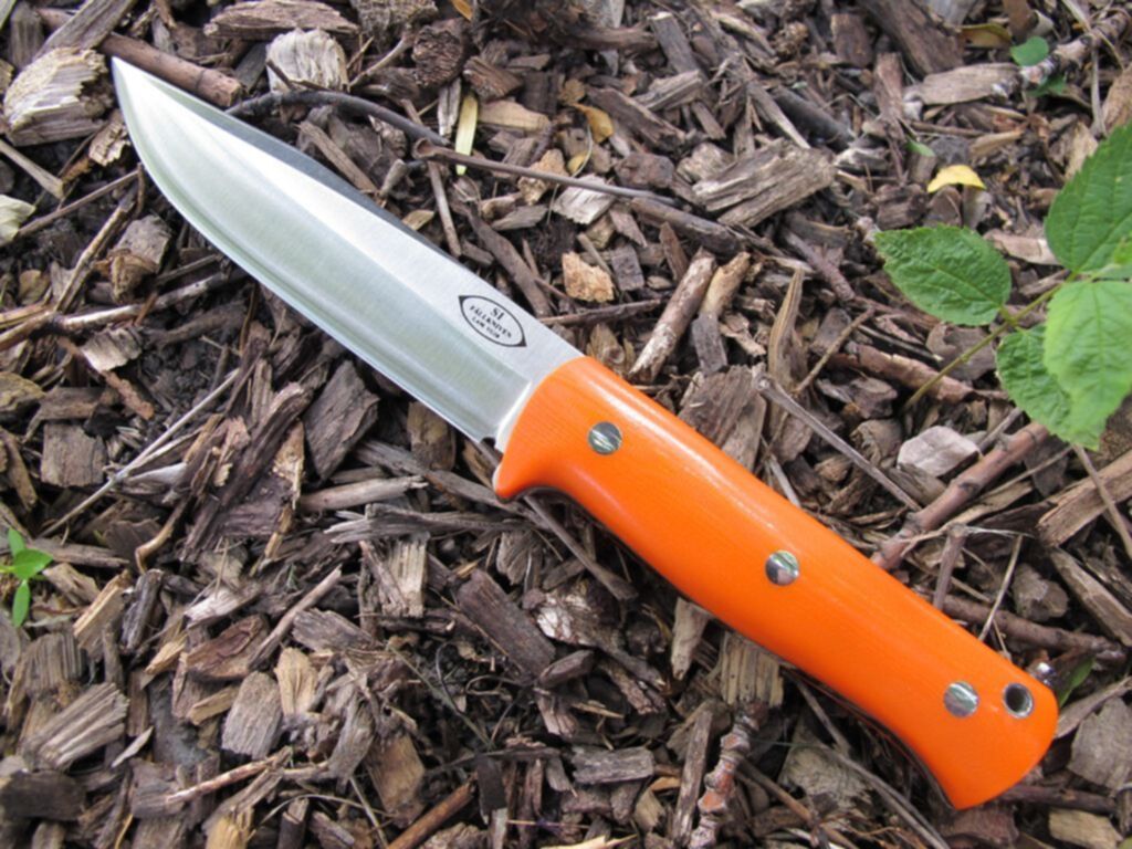 Forest knives. Fallkniven s1. Нож для леса. Складной нож для леса. Небольшие ножи для леса.